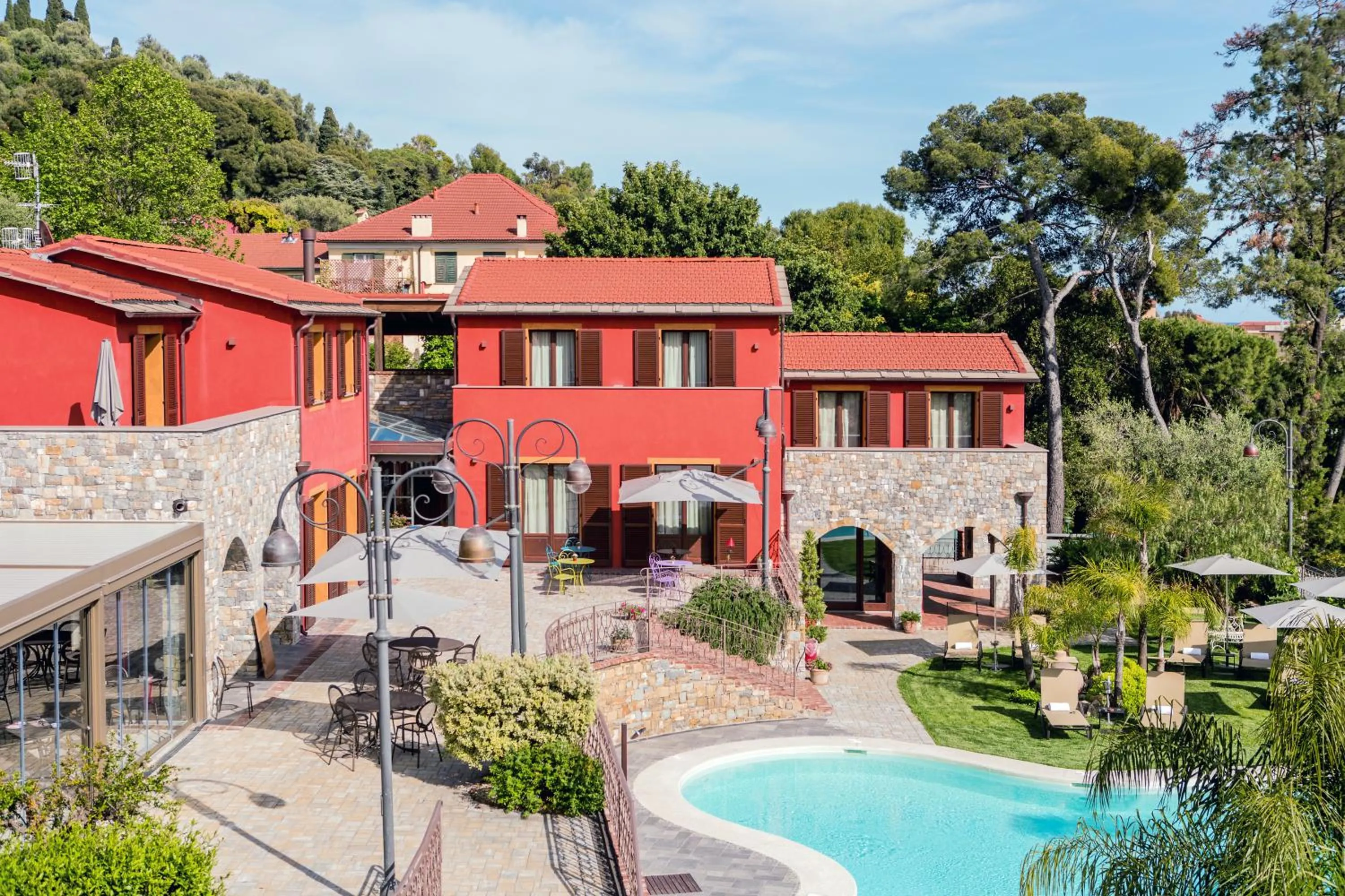 Property building in Leonardo Resort