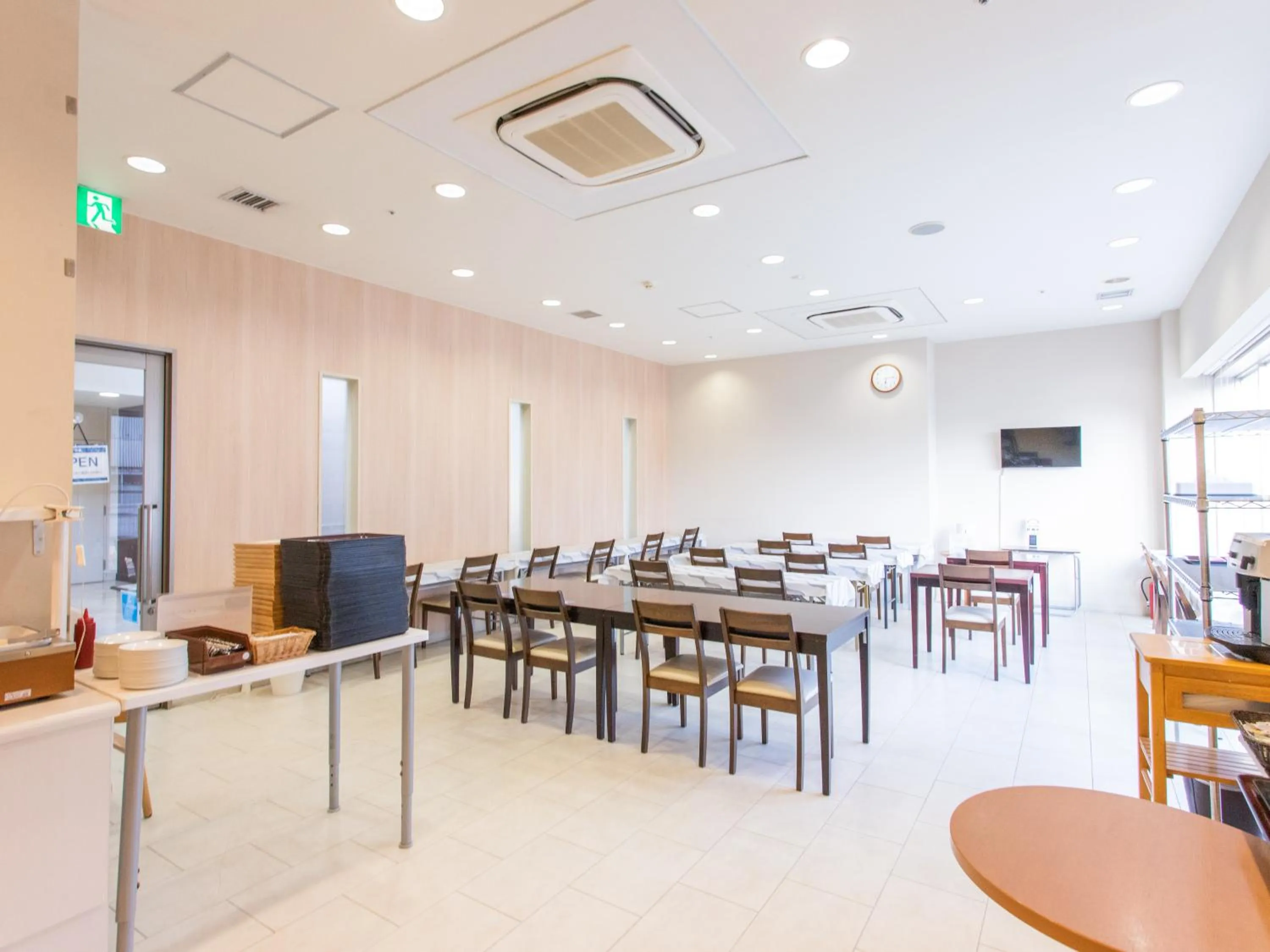 Breakfast in Castle Inn Sendai