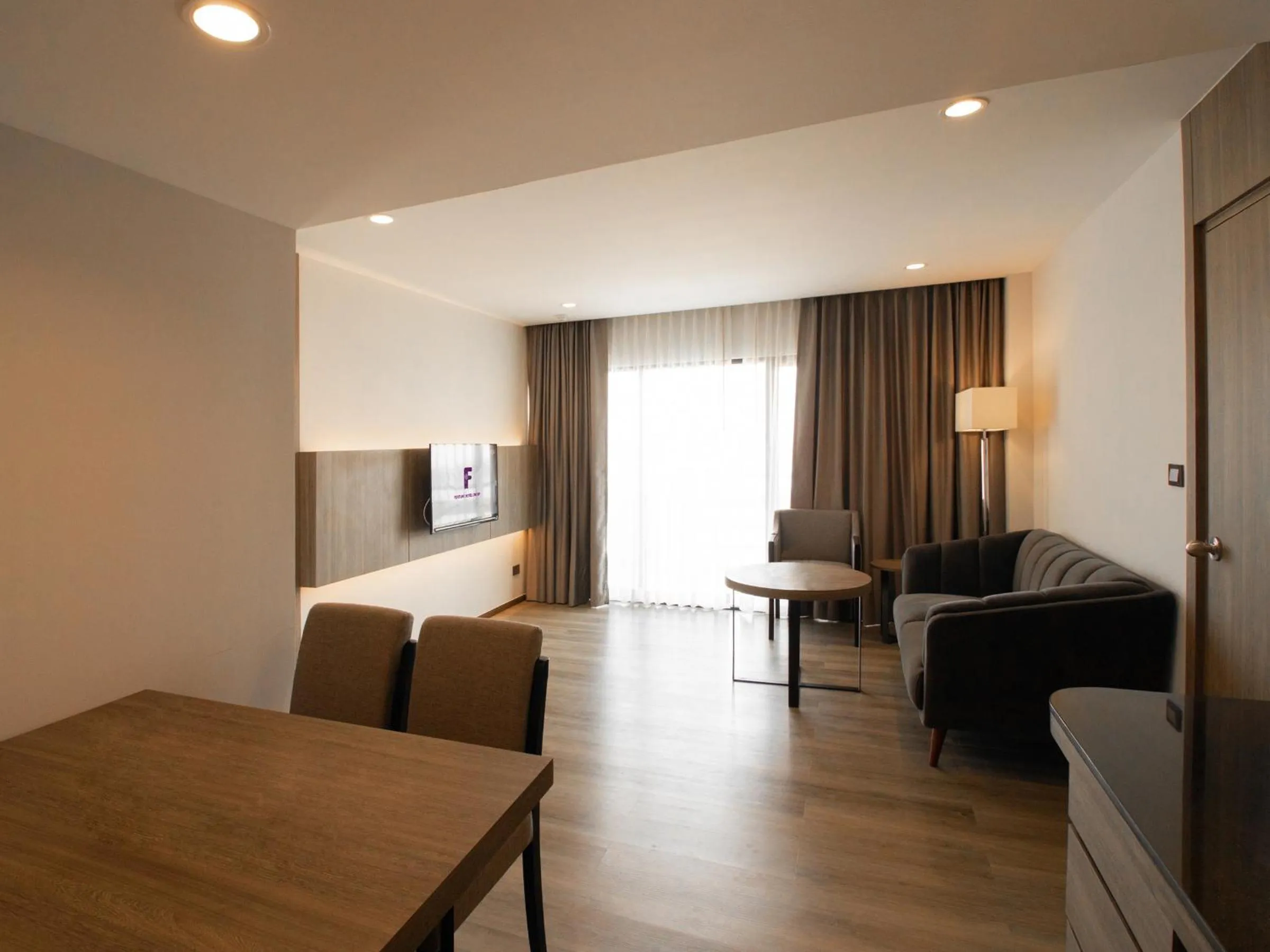 Living room, Bed in Fortune View Khong Hotel Nakhon Phanom