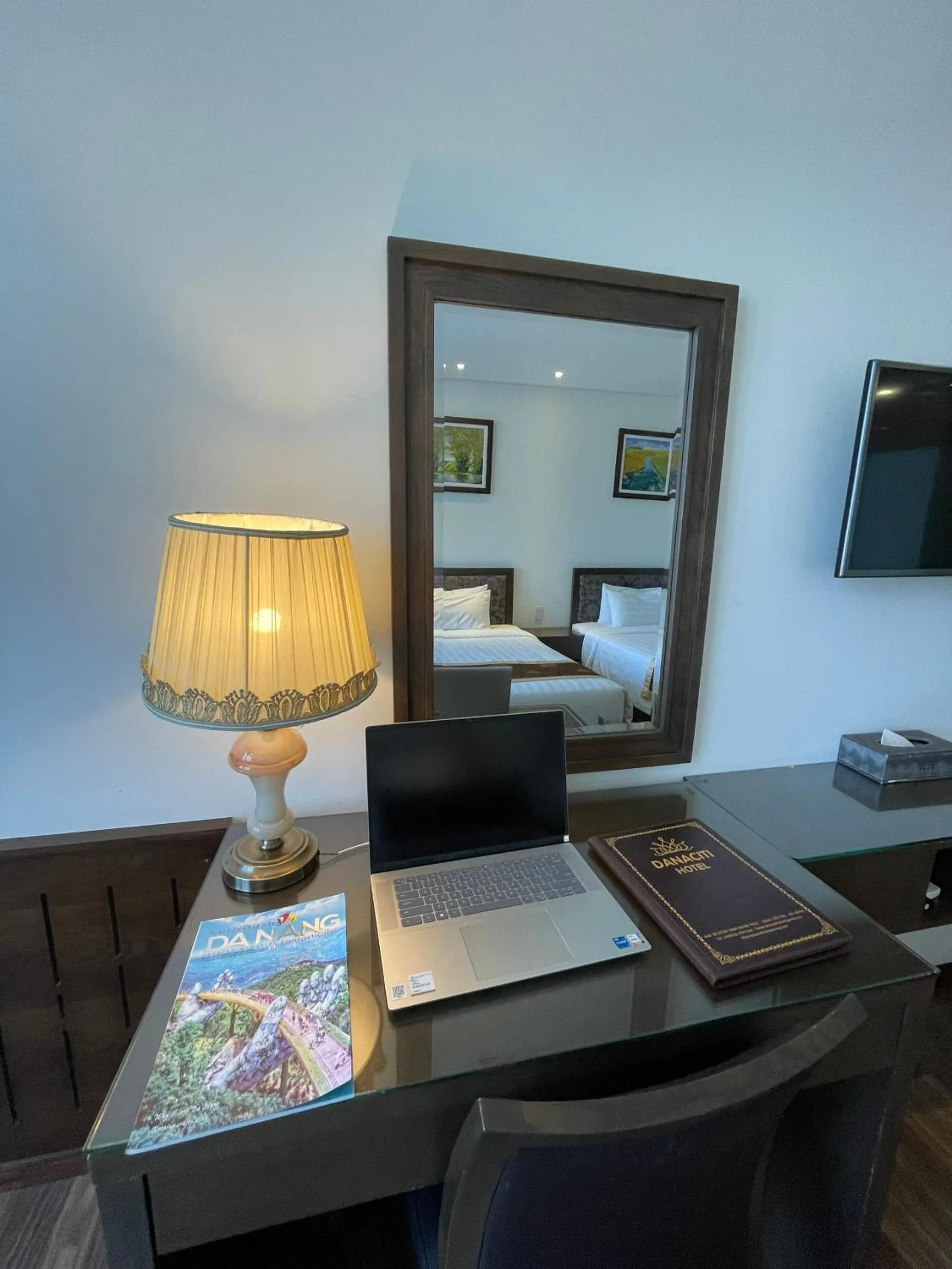 Seating area in Danaciti Hotel