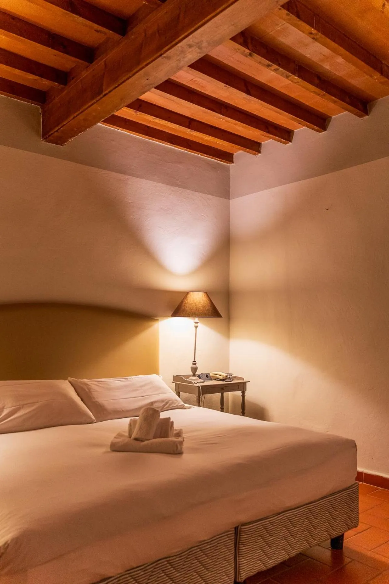 Bedroom, Bed in Hotel Miravalle