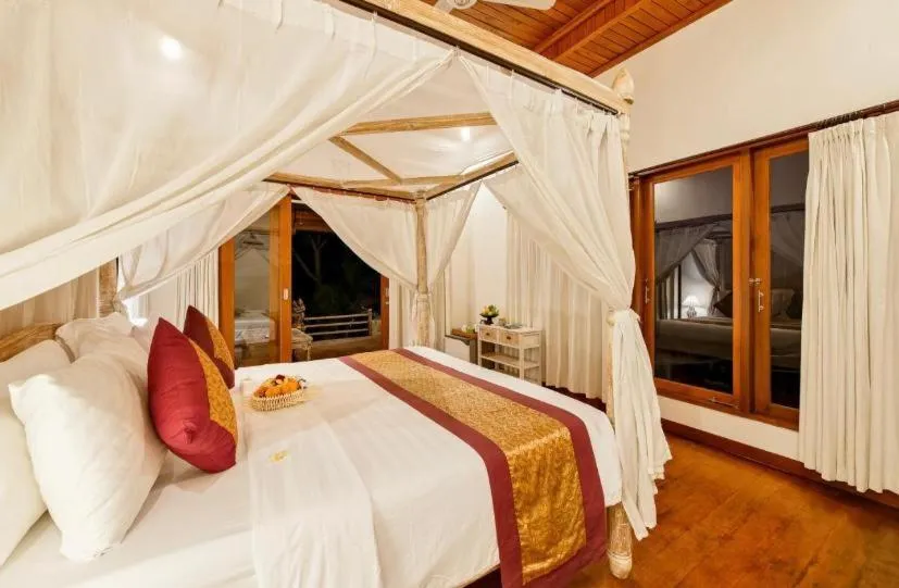 Santosha Villas & Spa