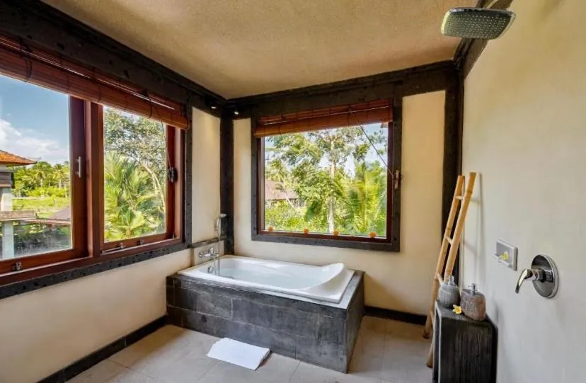 Santosha Villas & Spa