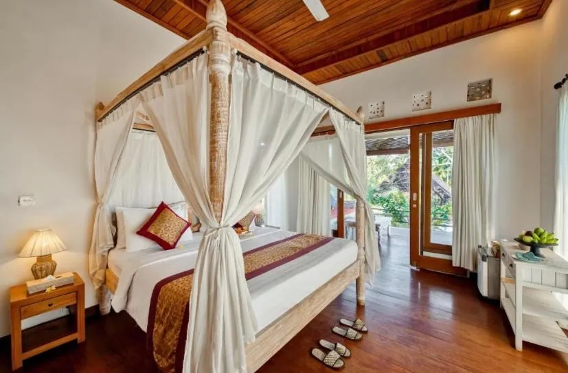 Santosha Villas & Spa