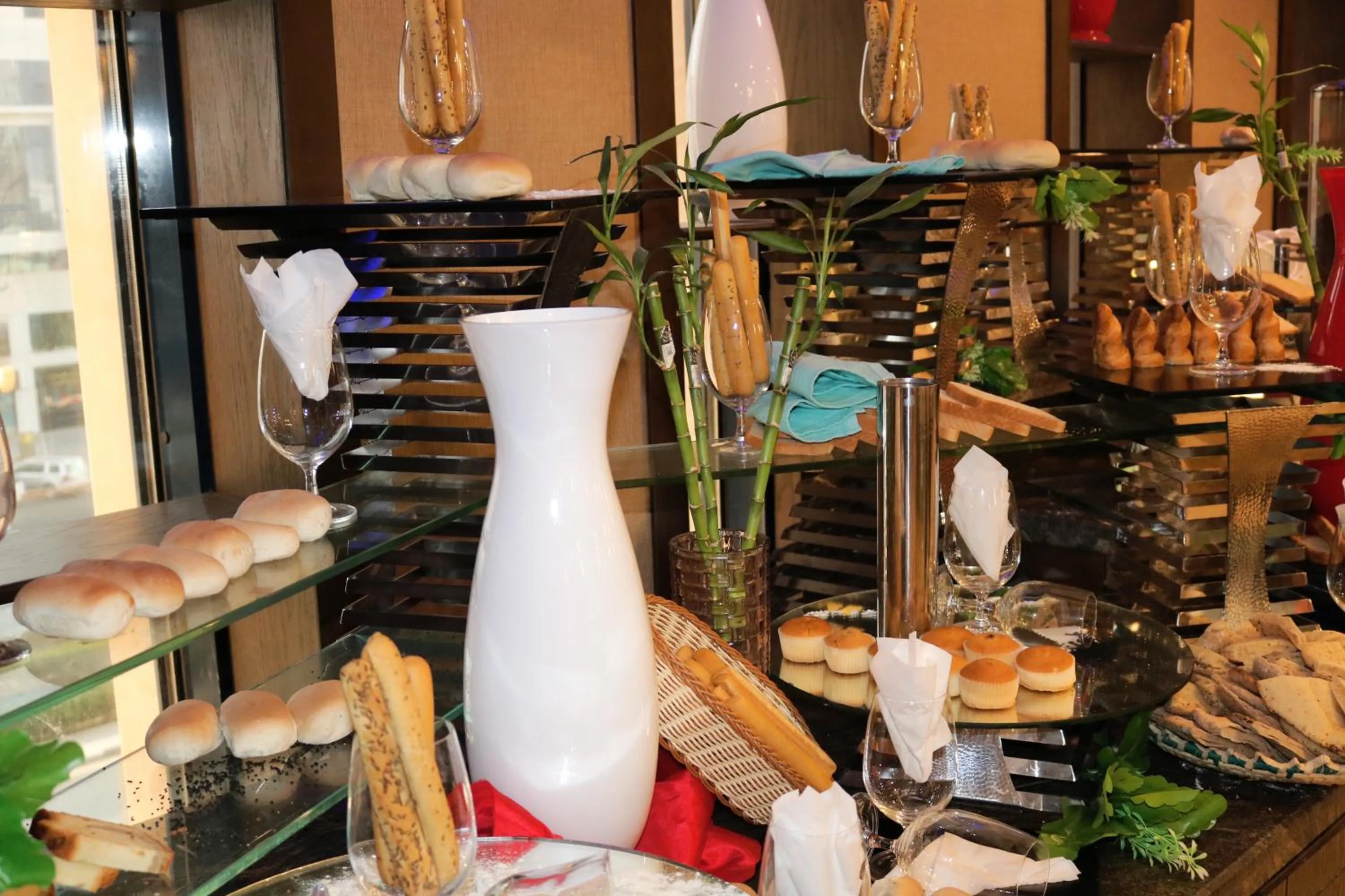 Food and drinks in Afraa Hotel