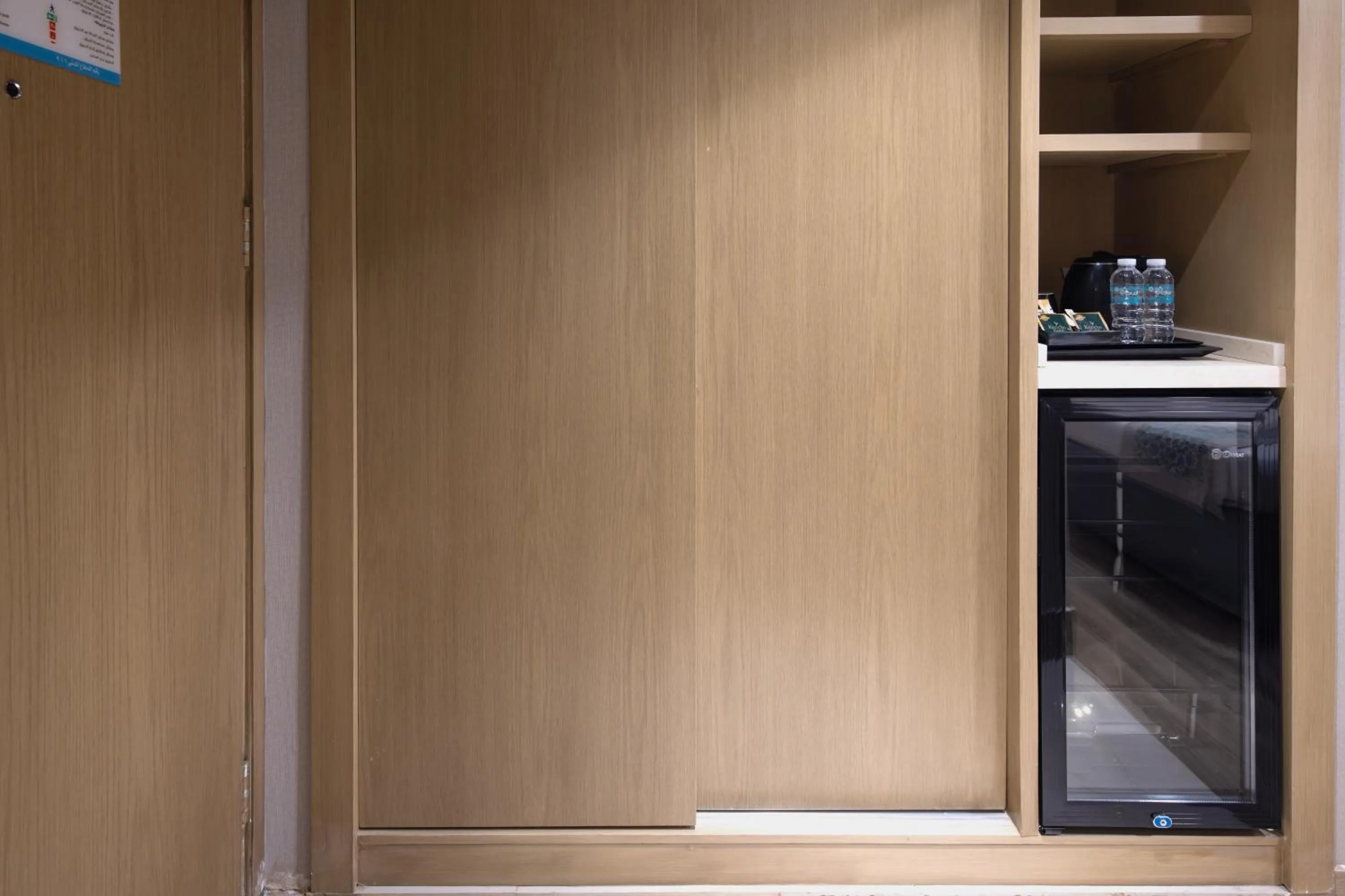 wardrobe in فندق عفراء