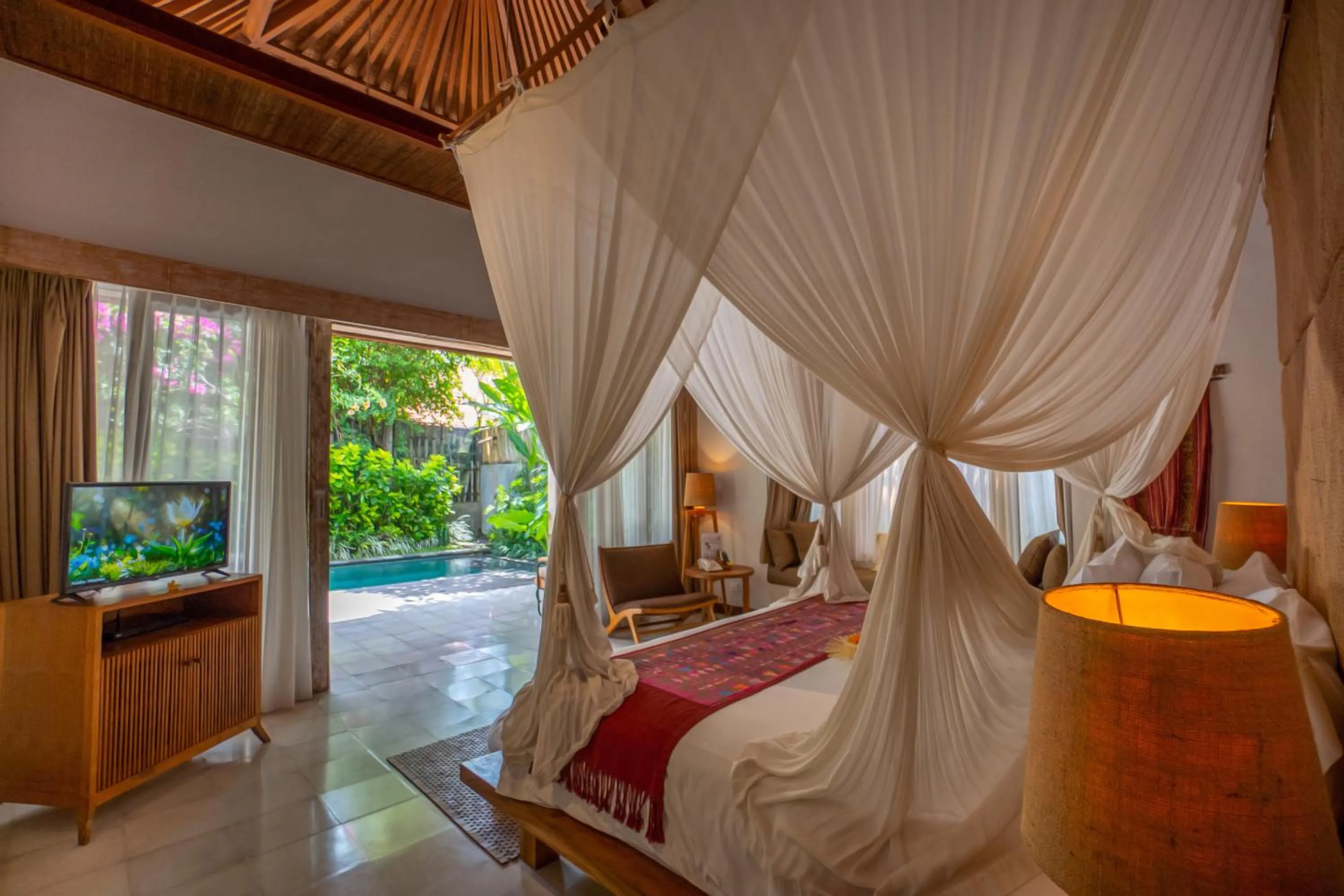 Bed in Purana Boutique Resort