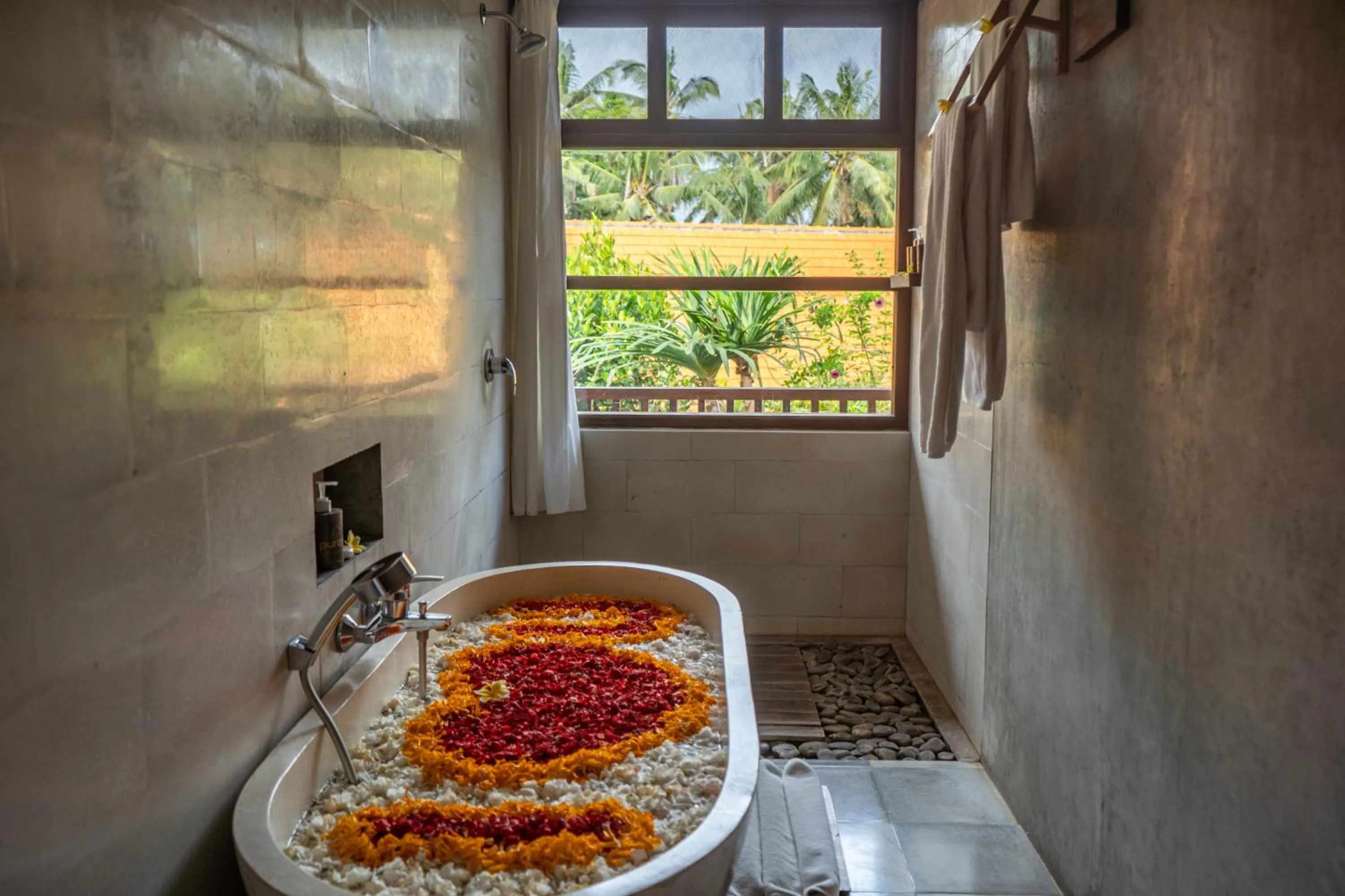 Bathroom in Purana Boutique Resort