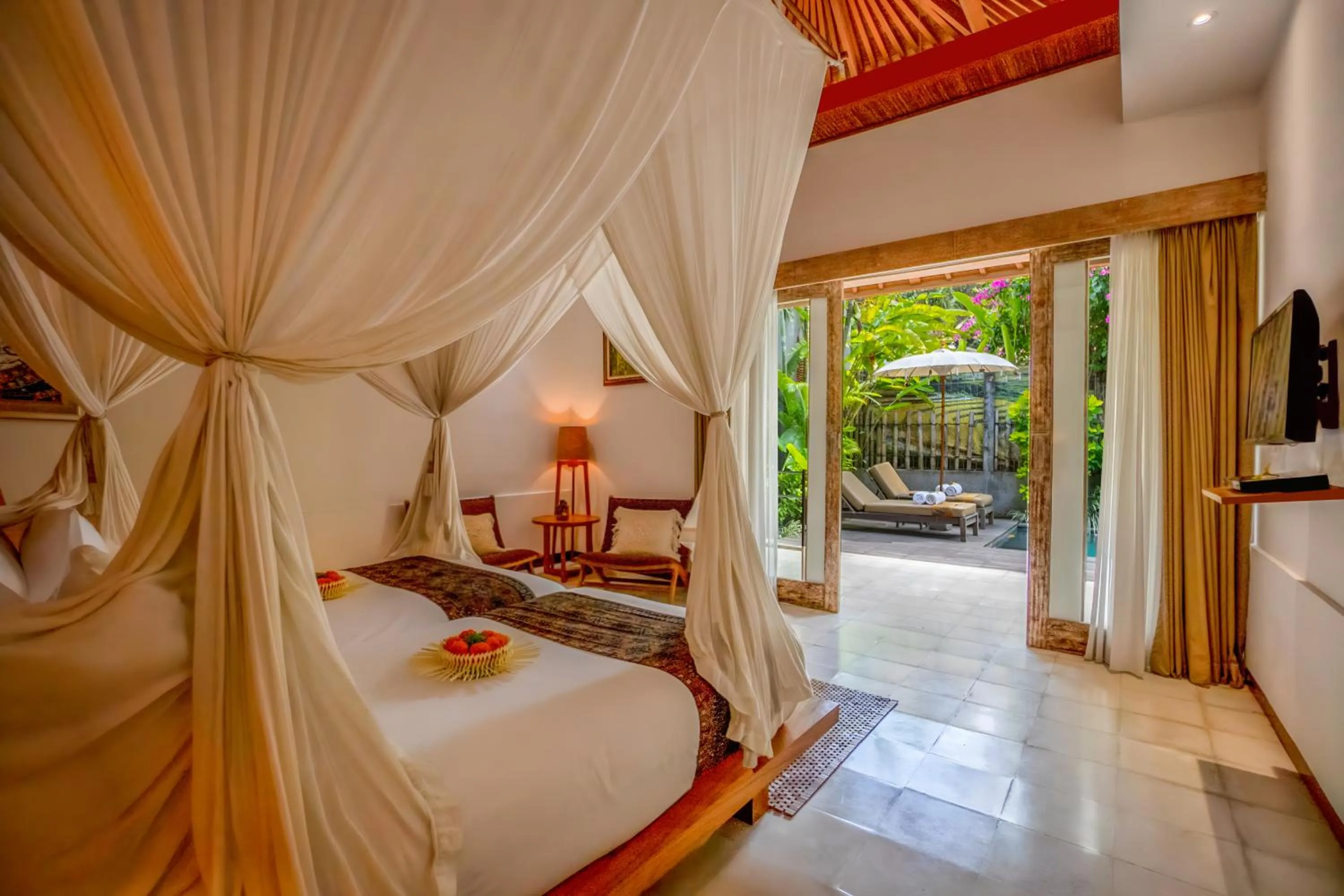 Bed in Purana Boutique Resort