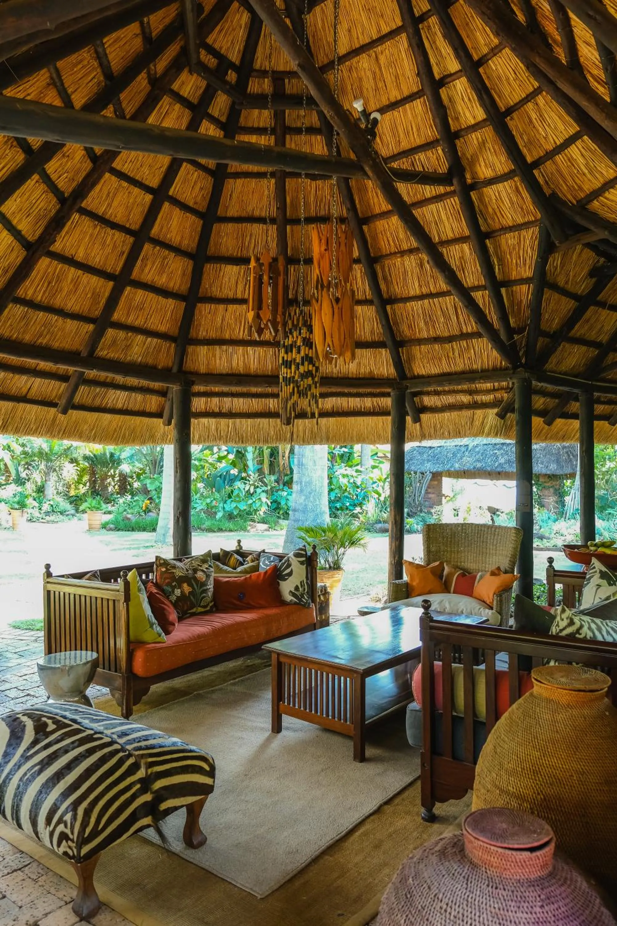 Seating area in Amanzi Lodge