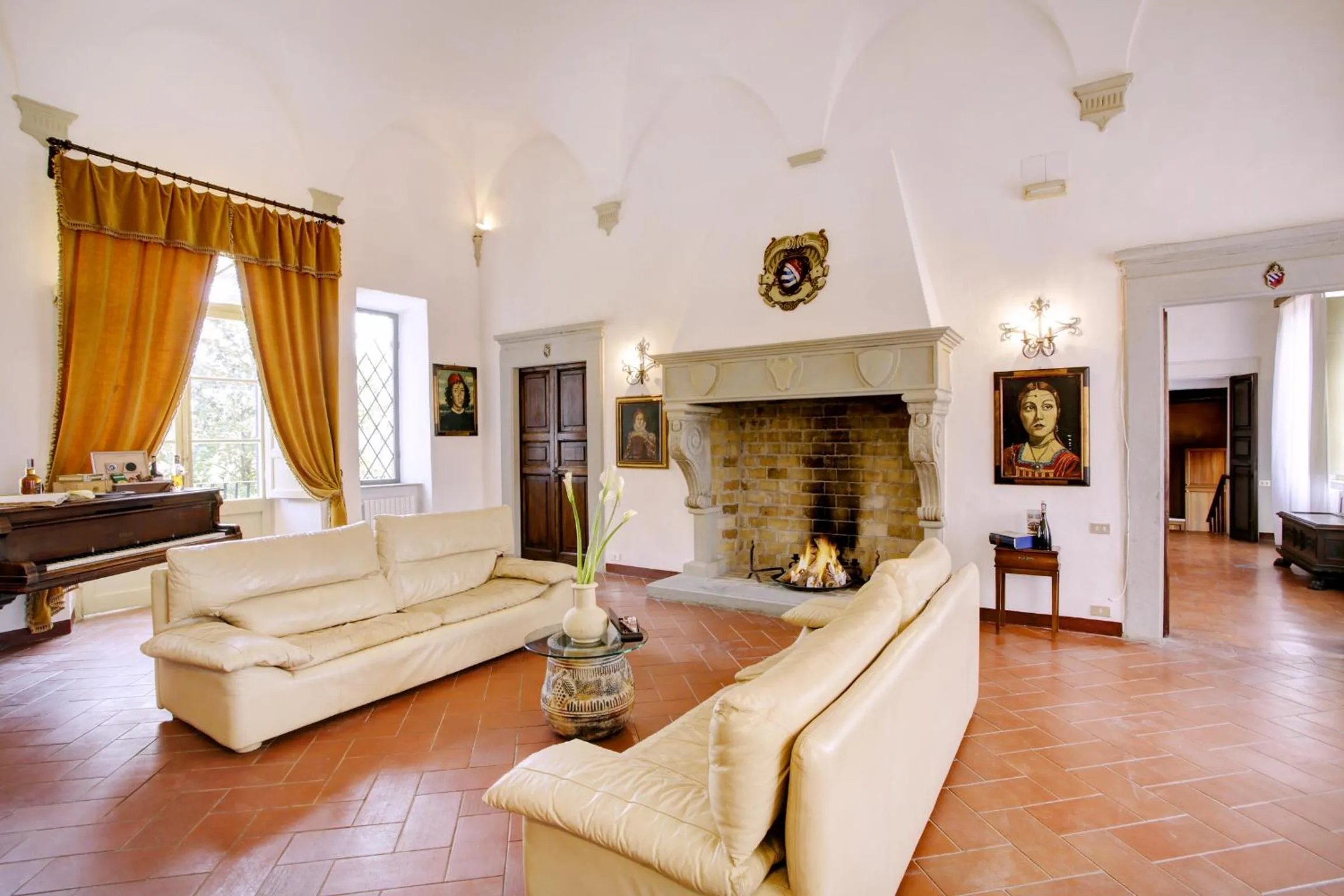 Living room in Borgo San Lorenzo a Linari