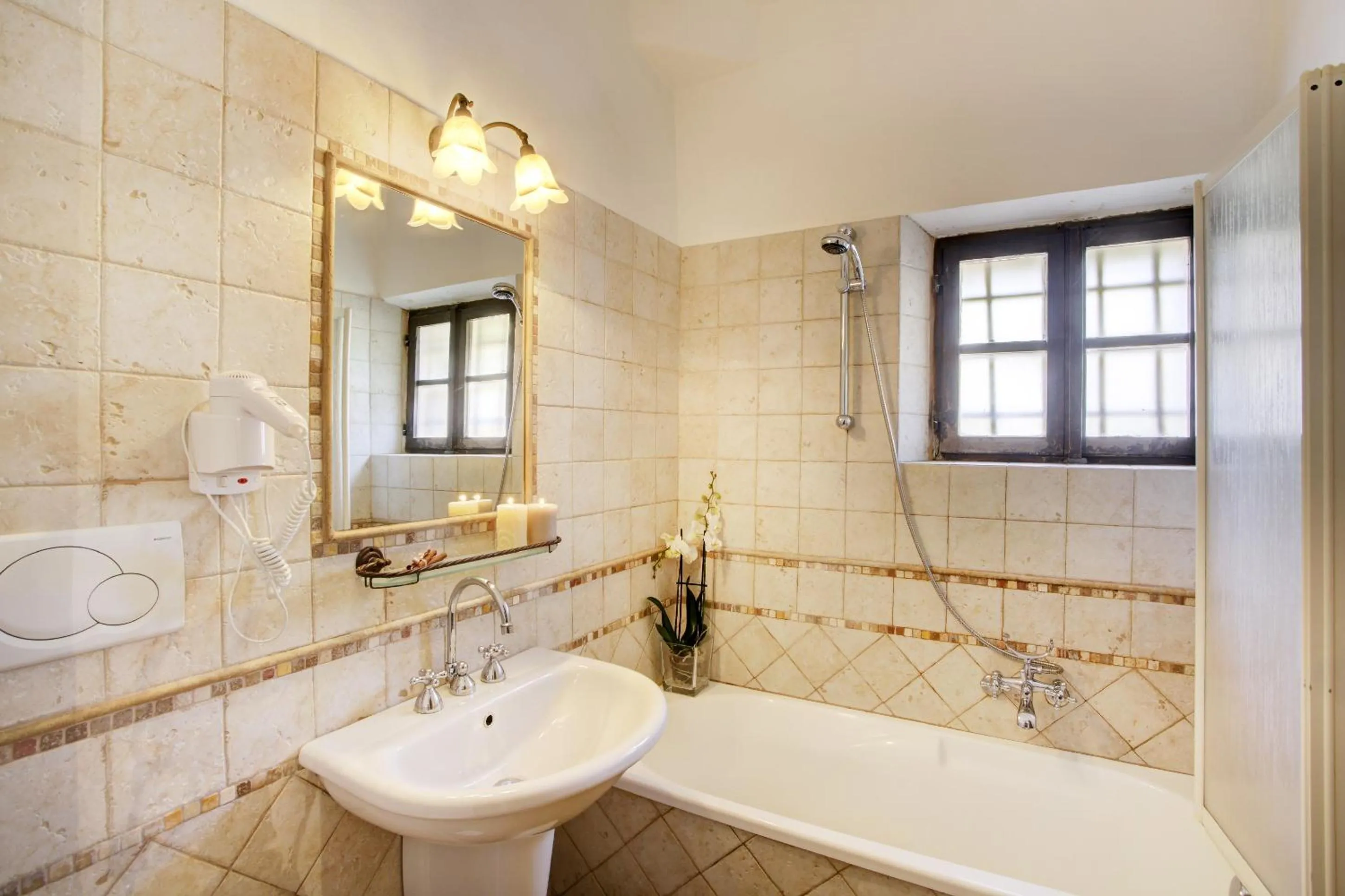 Bathroom in Borgo San Lorenzo a Linari