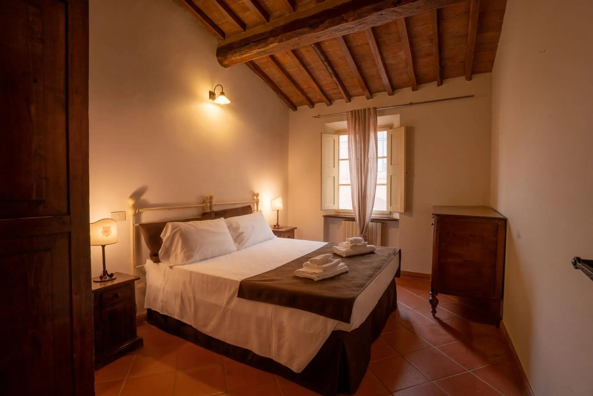 Bedroom in Borgo San Lorenzo a Linari