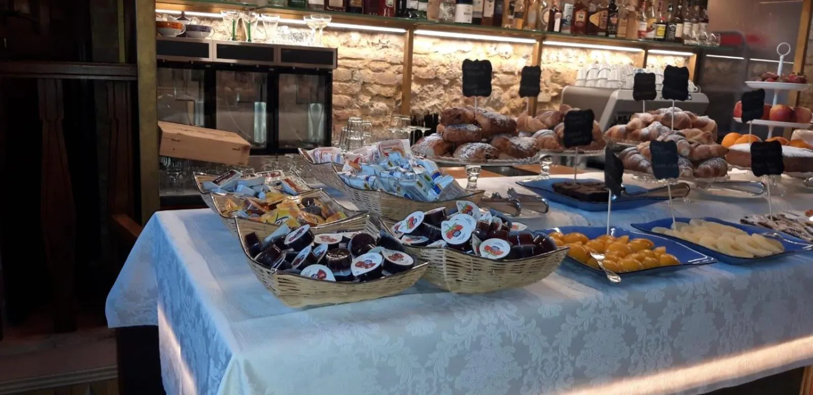 Breakfast in Borgo San Lorenzo a Linari