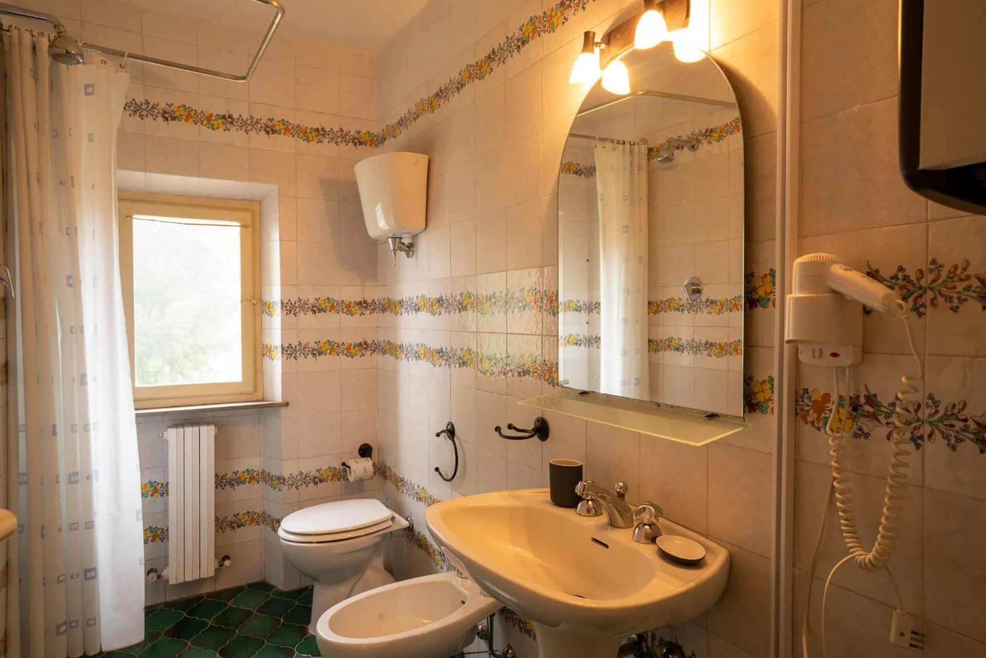 Bathroom in Borgo San Lorenzo a Linari