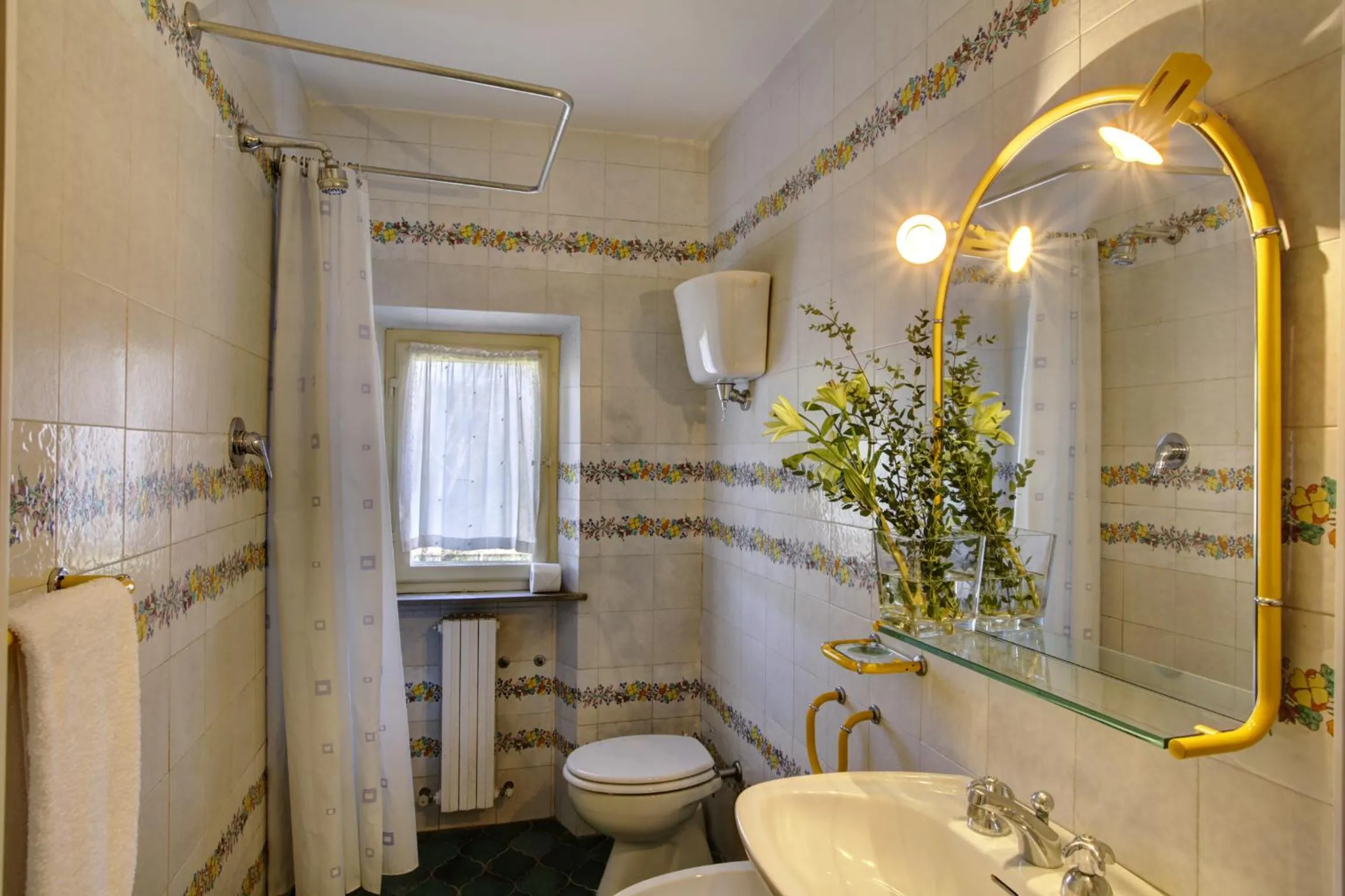 Bathroom in Borgo San Lorenzo a Linari