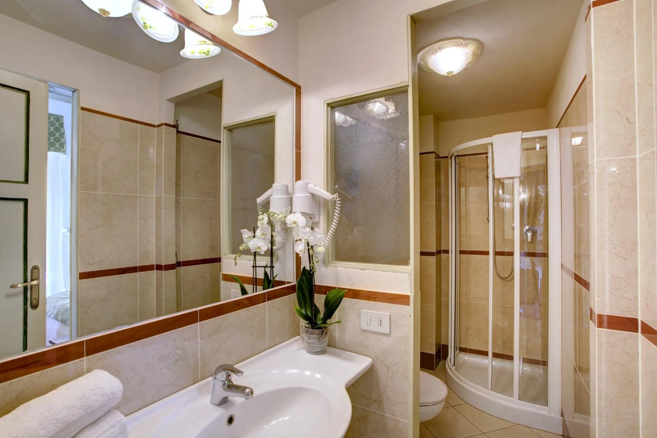 Bathroom in Borgo San Lorenzo a Linari