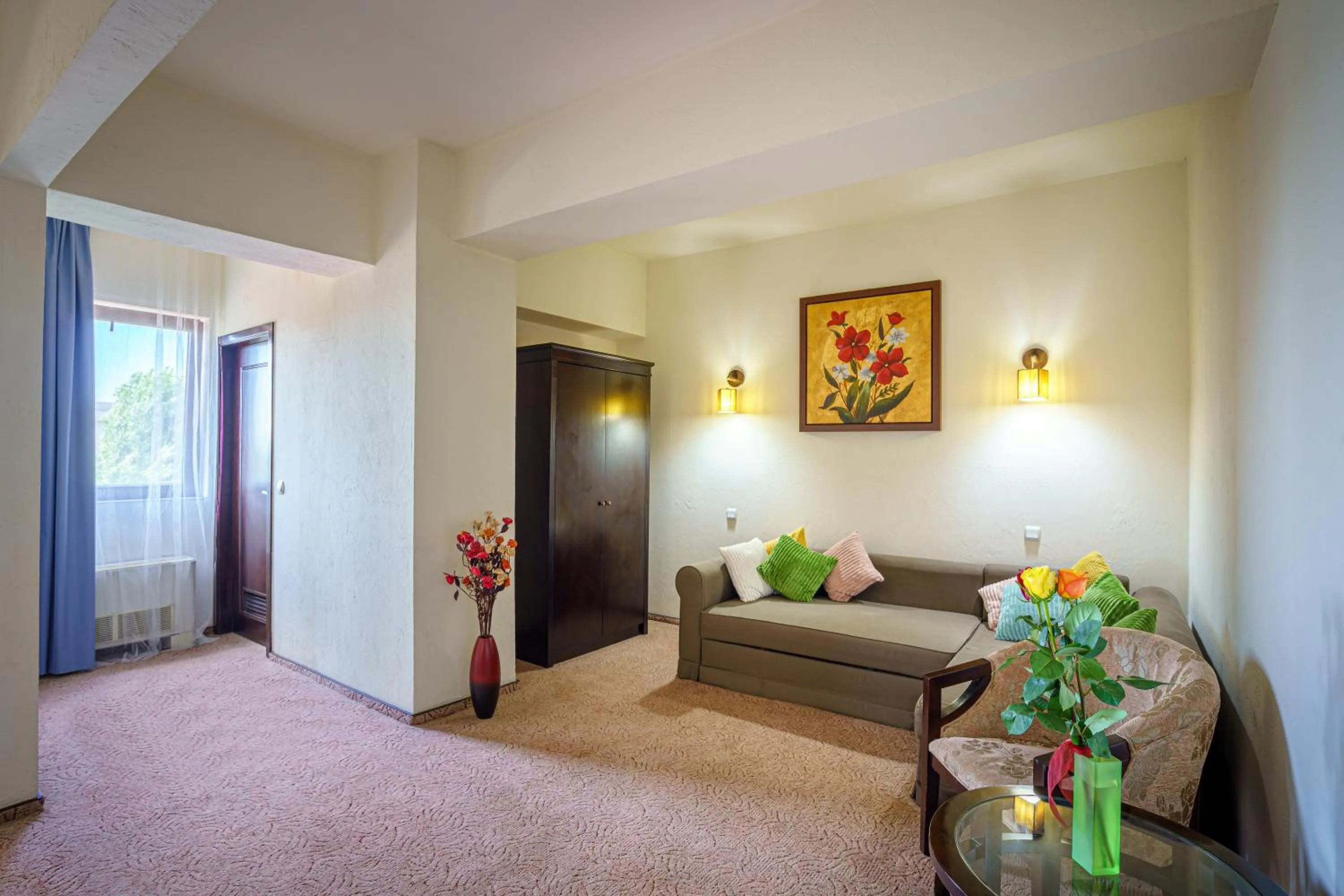 Living room, Bed in Avis Hotel By WS Group