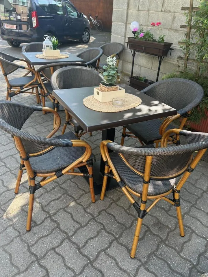 Patio in Hotel Pacific