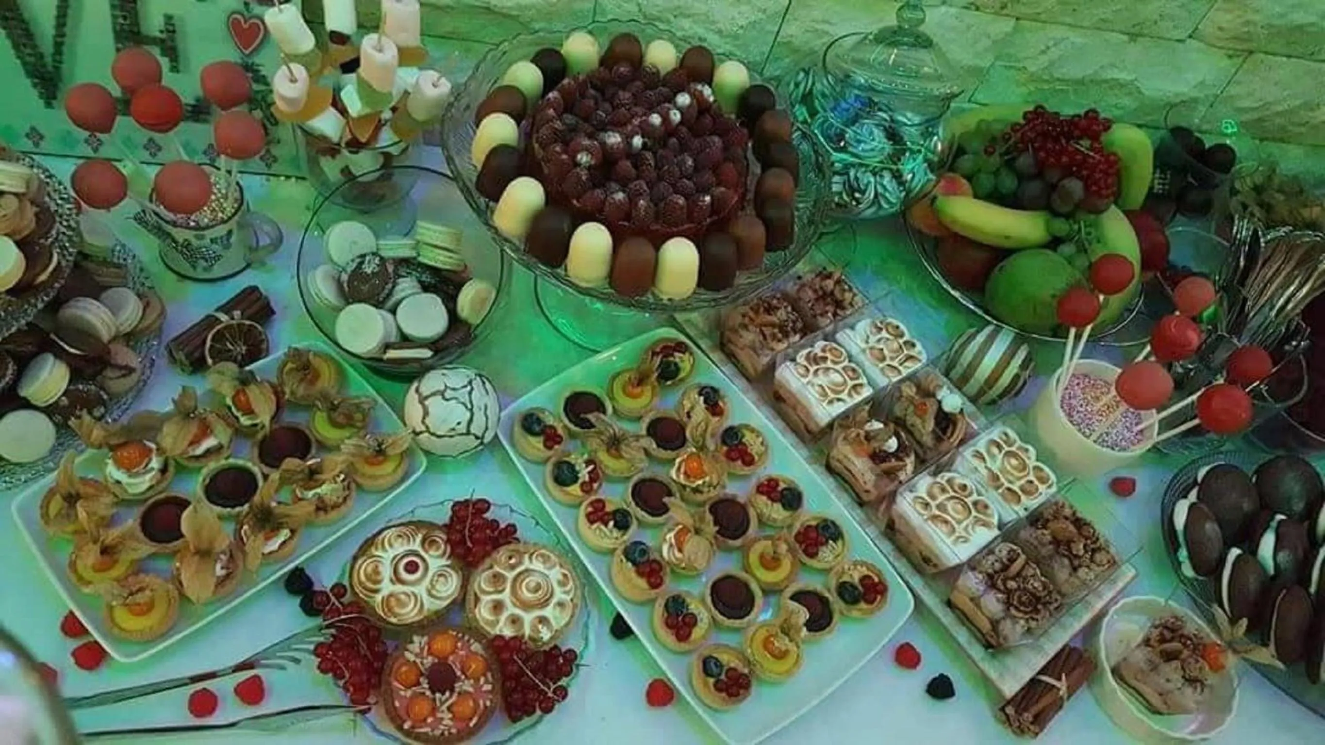 Food in Hotel Pacific