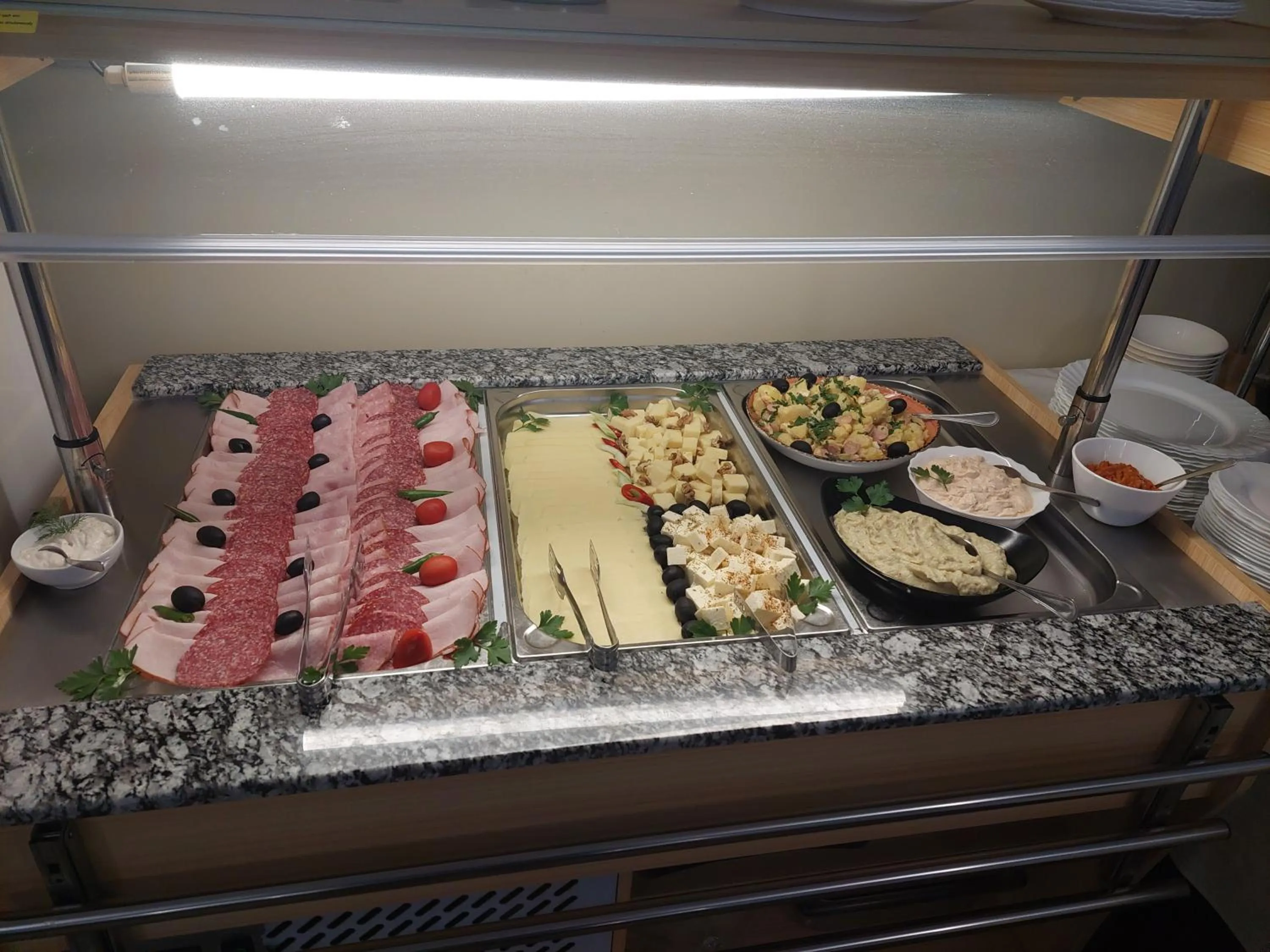 Buffet breakfast in Hotel Pacific