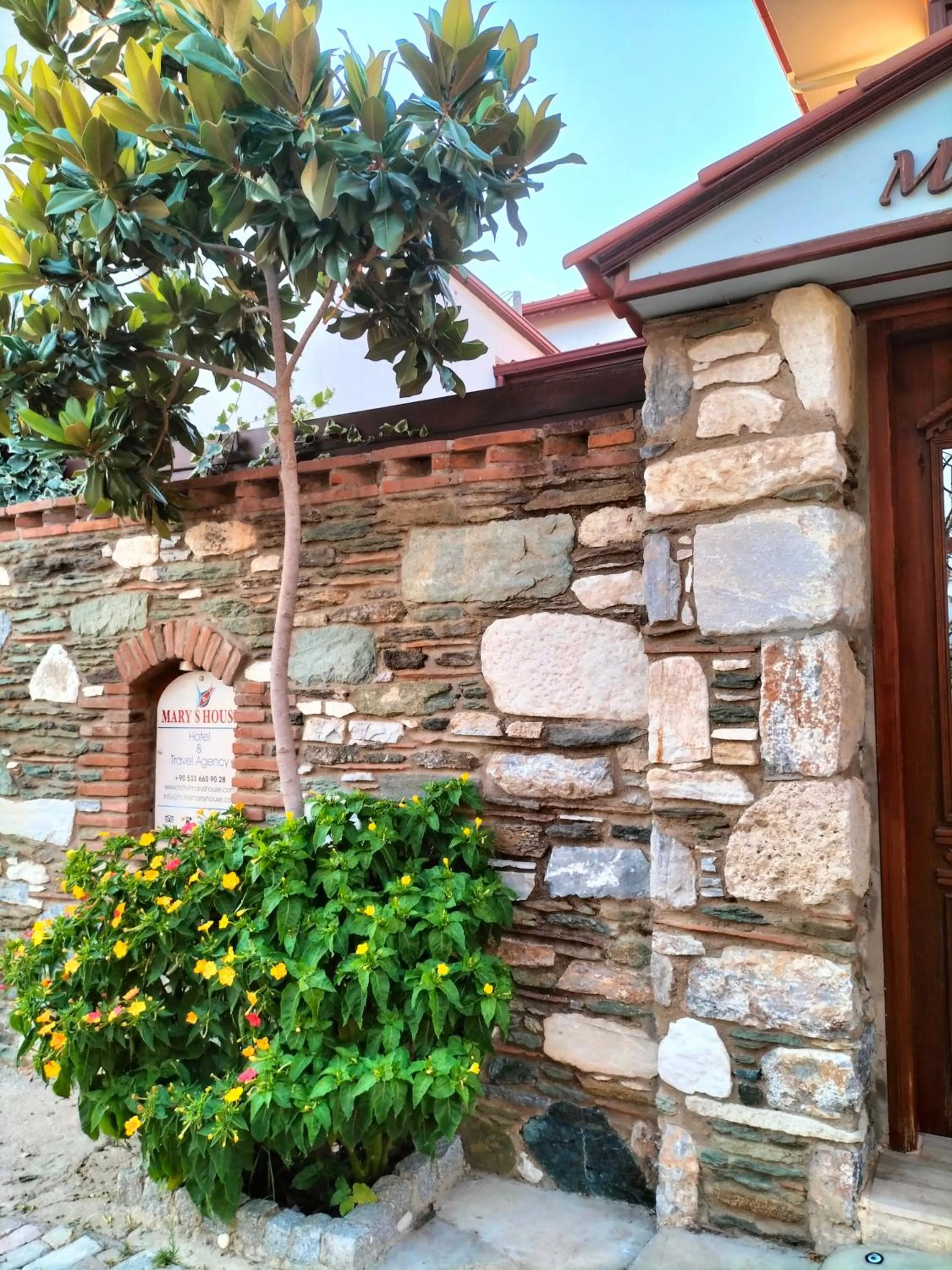Patio in Hotel Mary's House