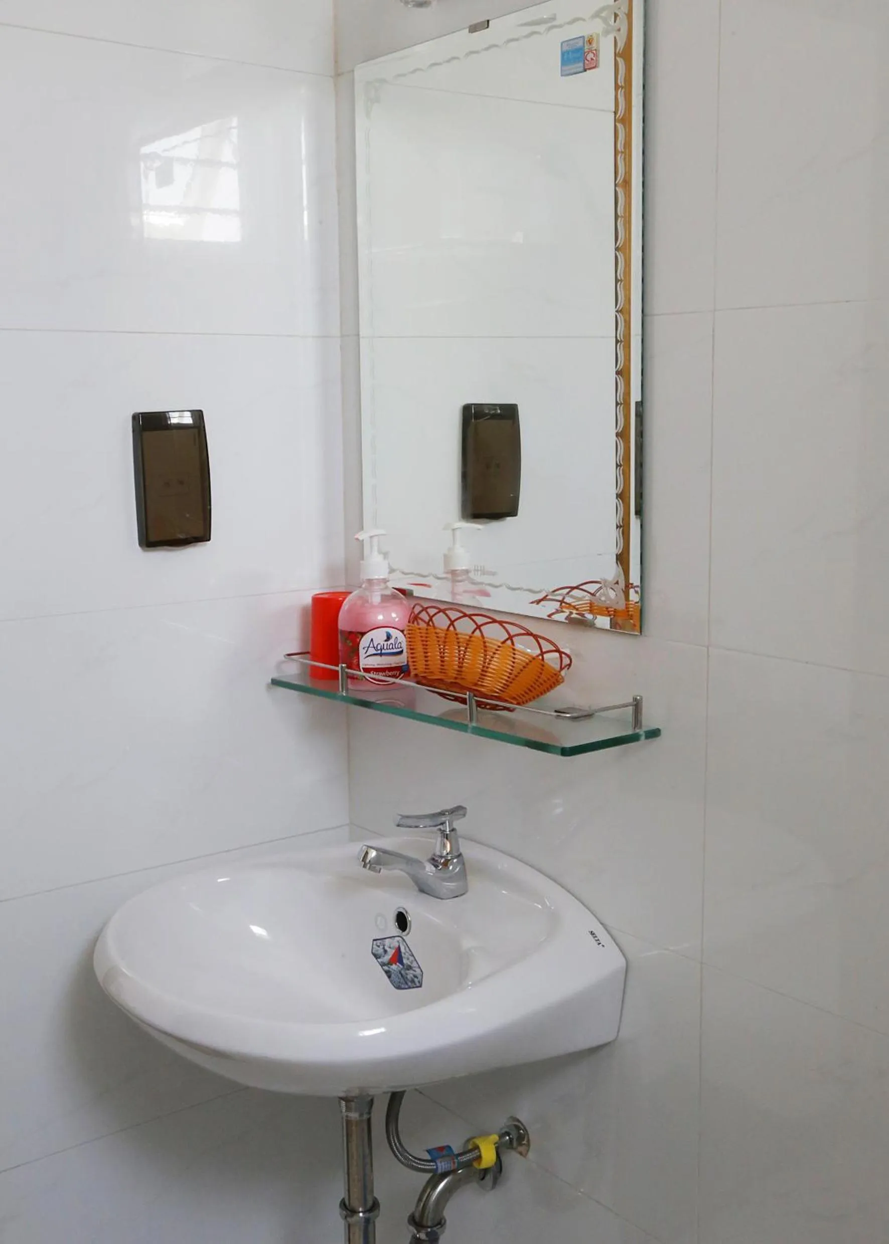 Bathroom in Danang Beach 2 Hotel