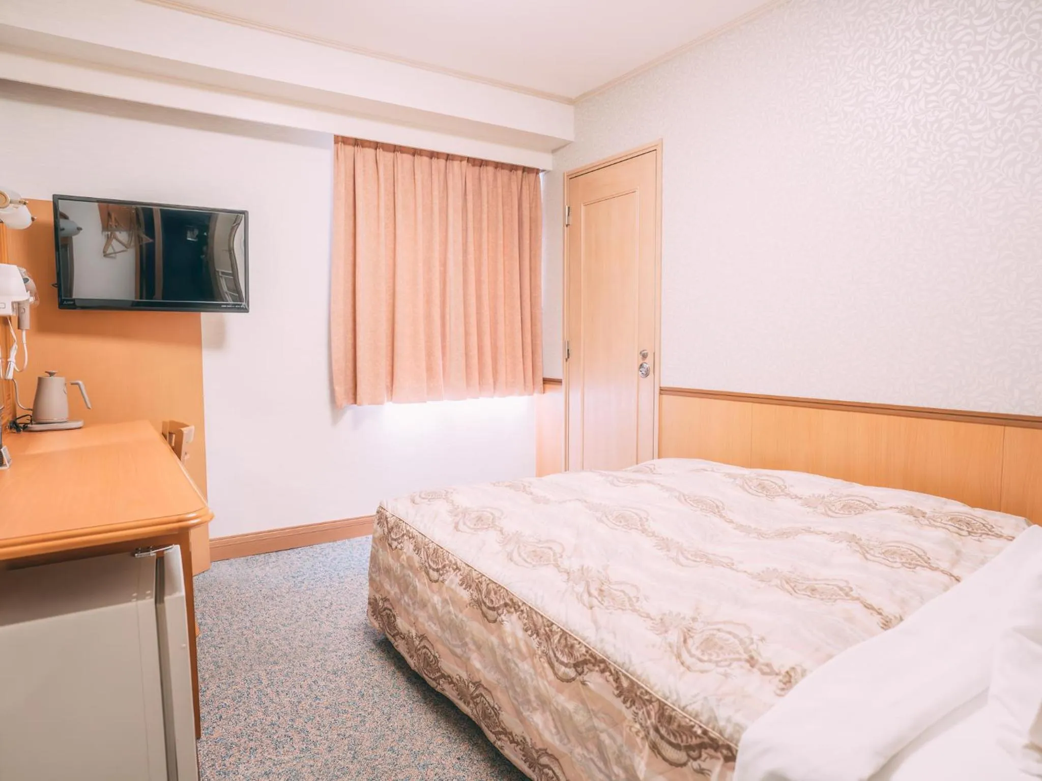 Bed in Ave Tennoji Hotel