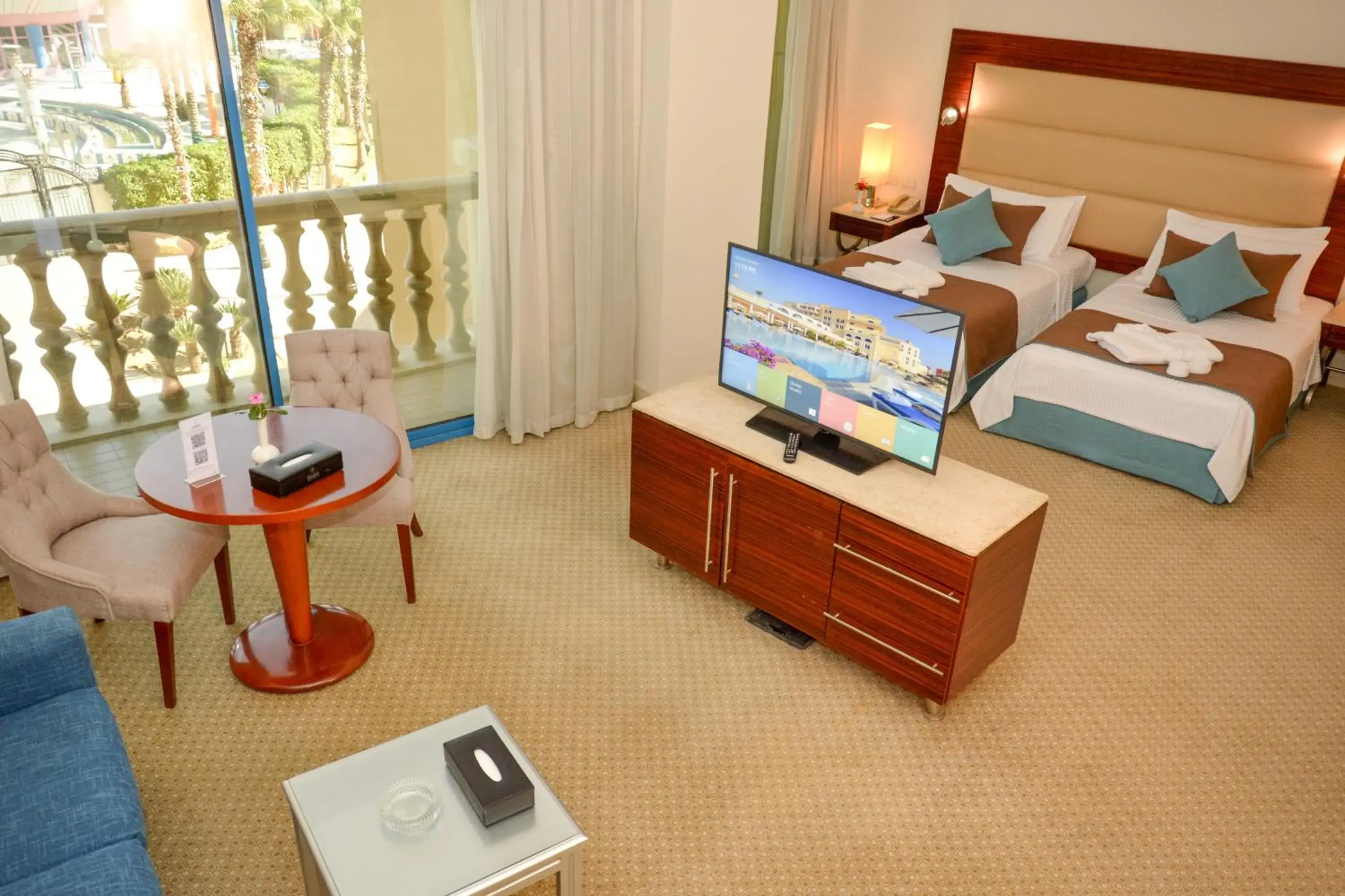 Junior Suite in Helnan Dream Hotel and Conference Center Junior Suite in Helnan Dream Hotel and Conference Center