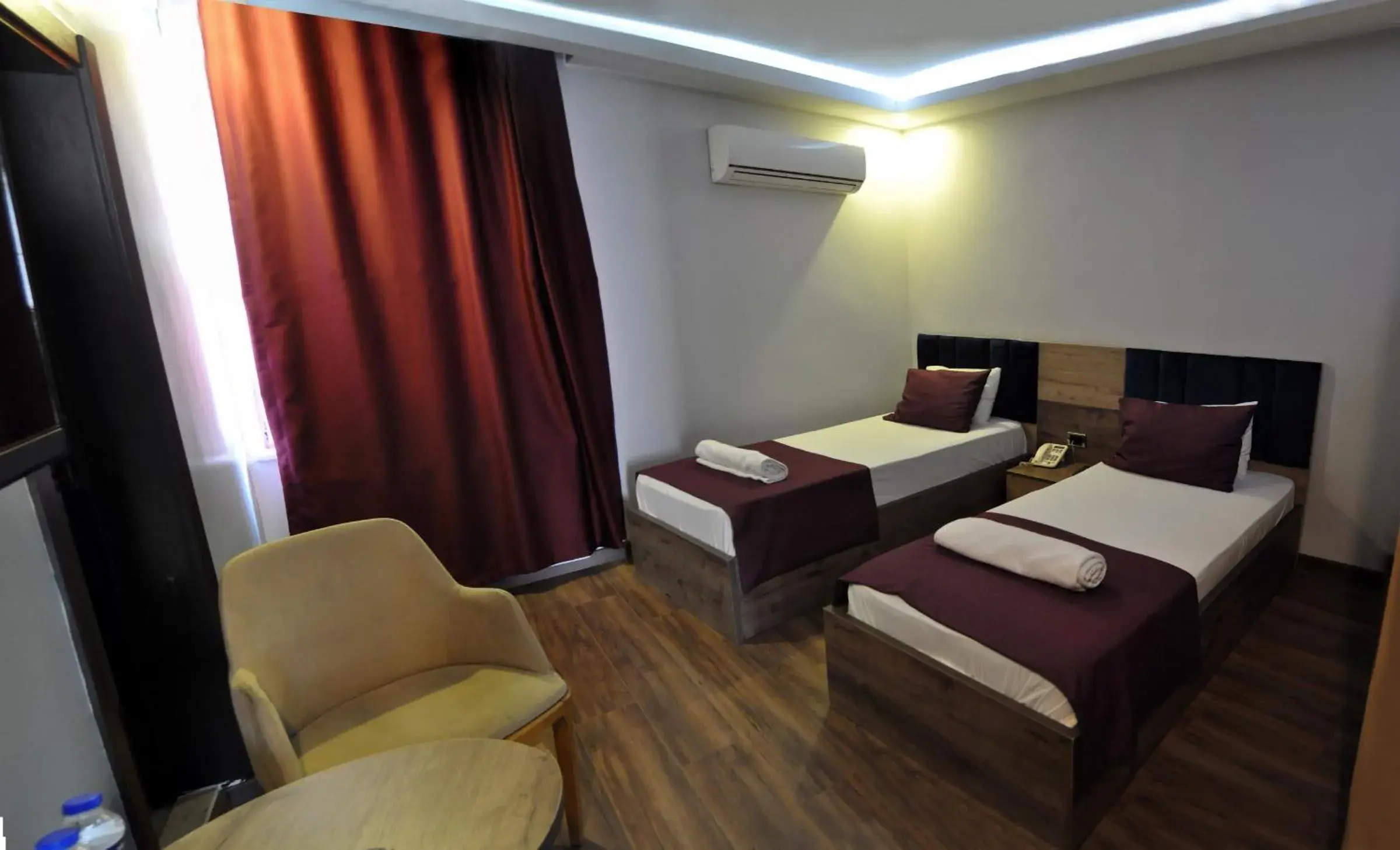 Double or Twin Room in Waha Hotel Double or Twin Room in Waha Hotel