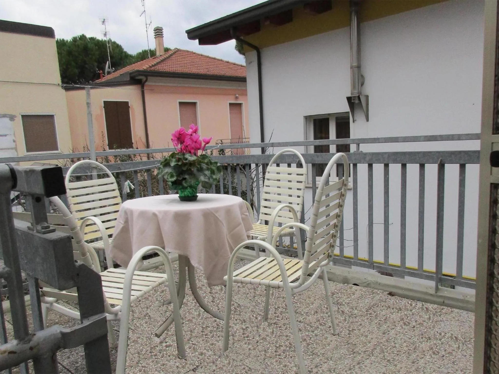 Photo of the whole room in Hotel Pensione Ornella