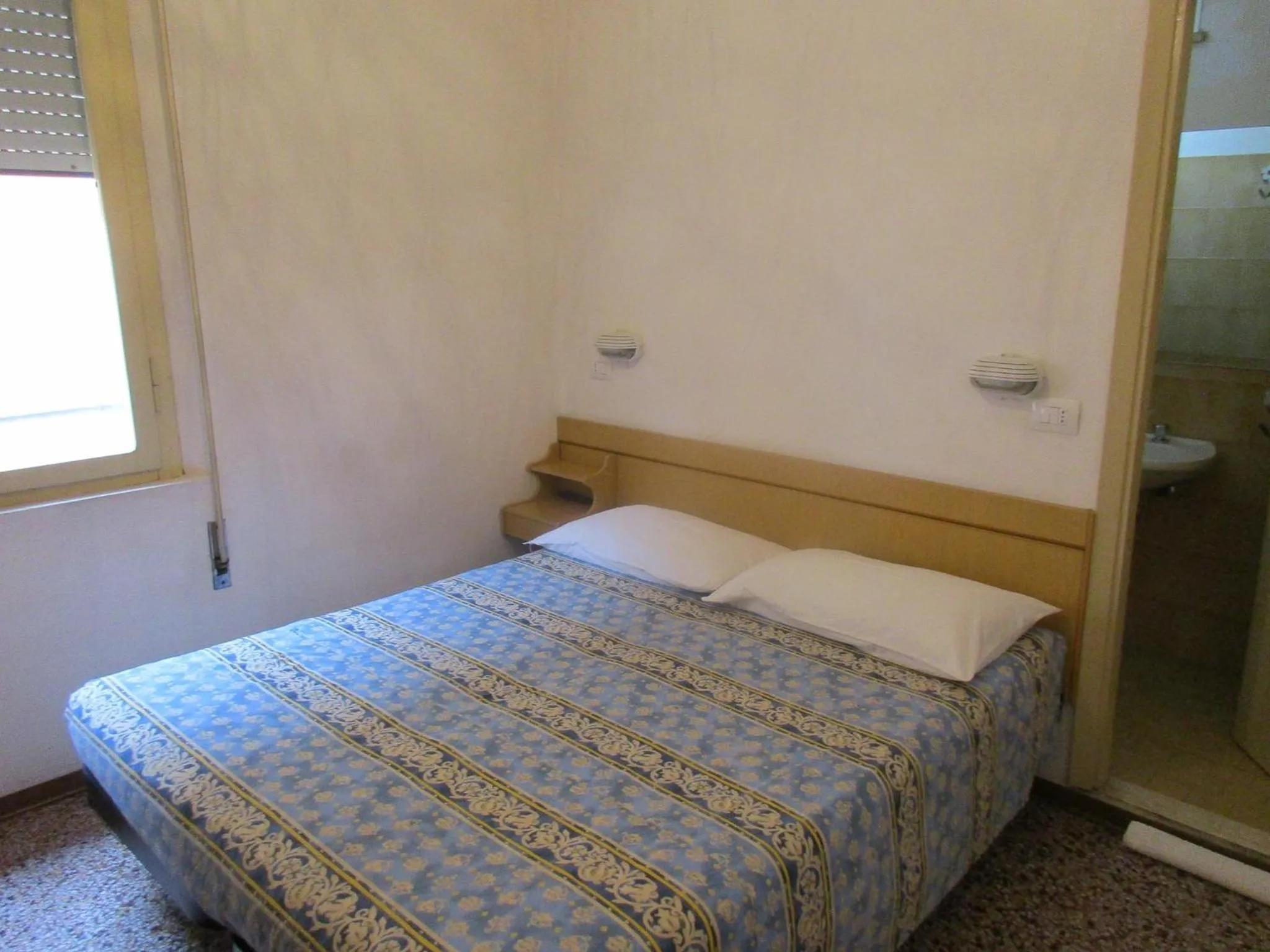 Bed in Hotel Pensione Ornella