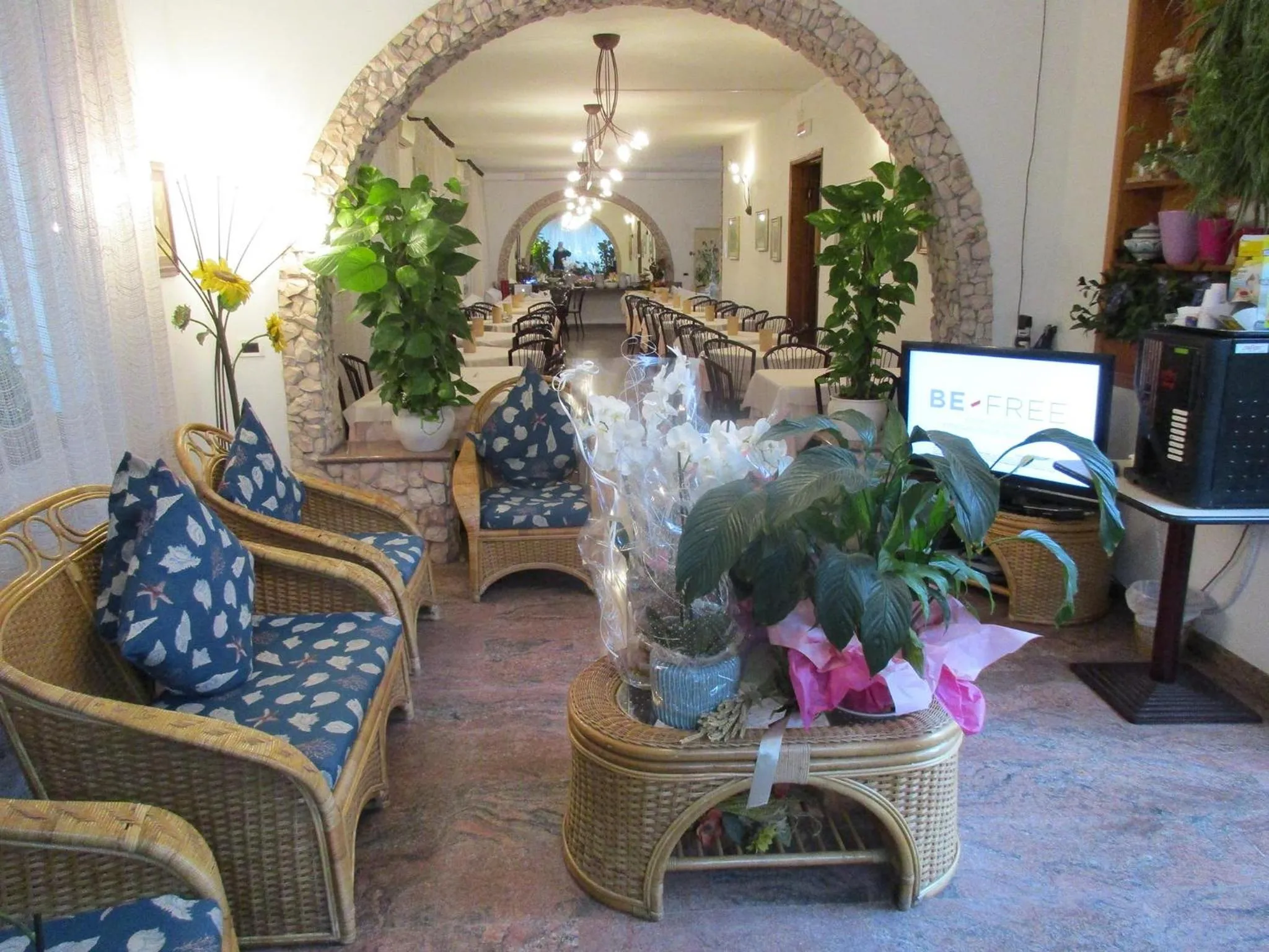 Communal lounge/ TV room in Hotel Pensione Ornella