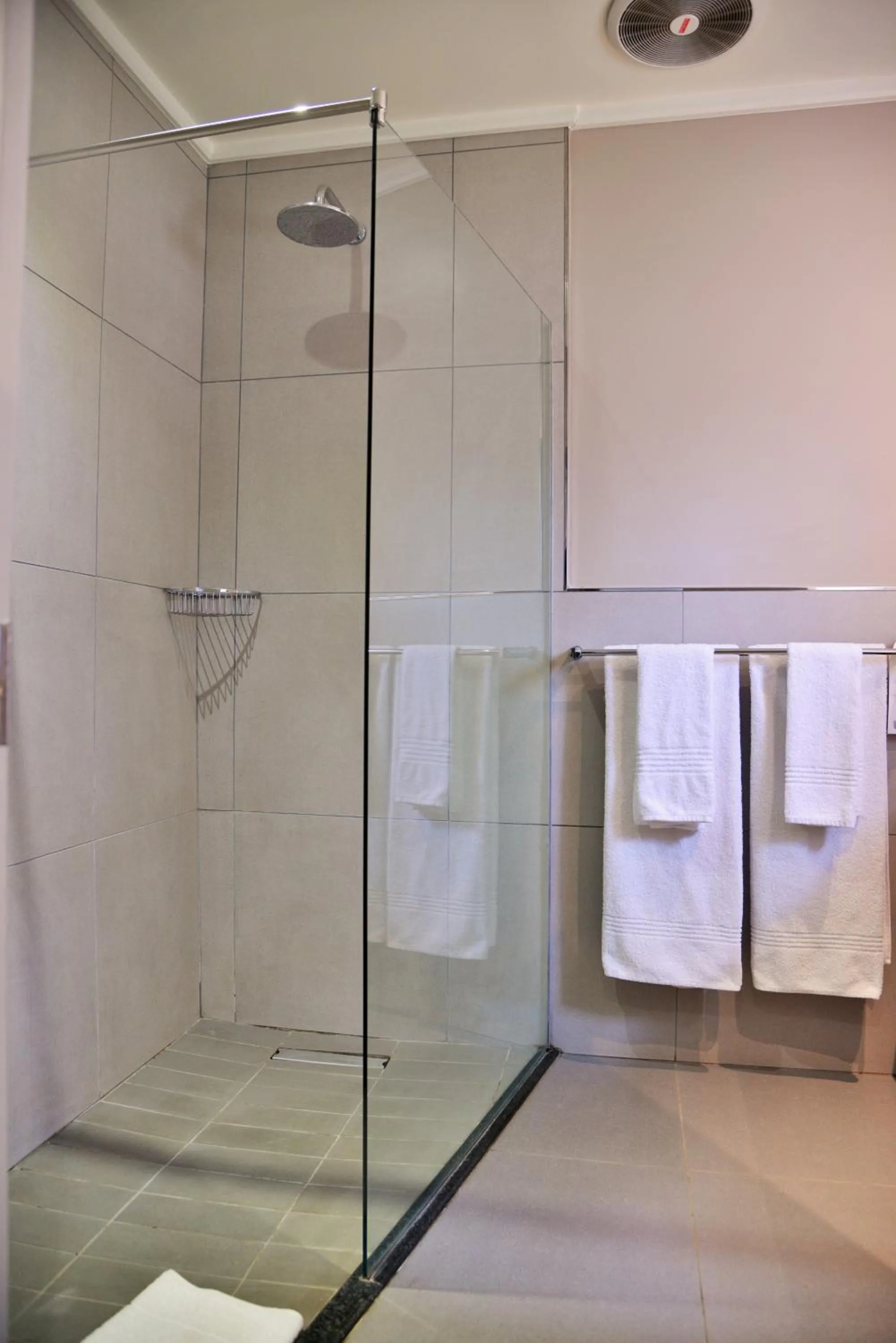 Bathroom in Birchwood Hotel and OR Tambo Conference Centre