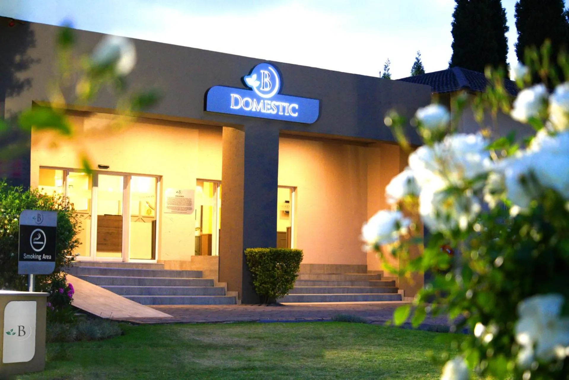 On site in Birchwood Hotel and OR Tambo Conference Centre