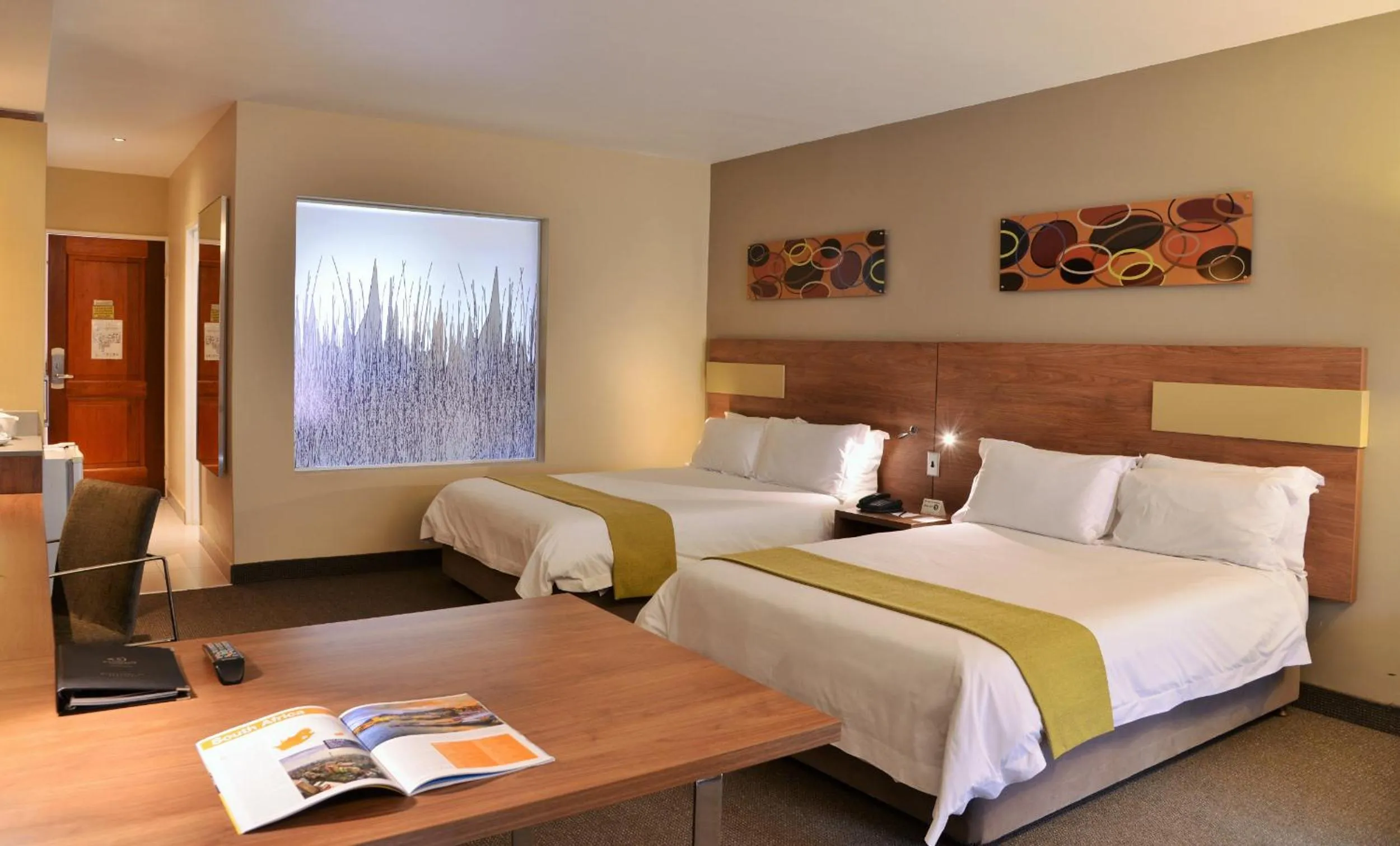 Bed in Birchwood Hotel and OR Tambo Conference Centre