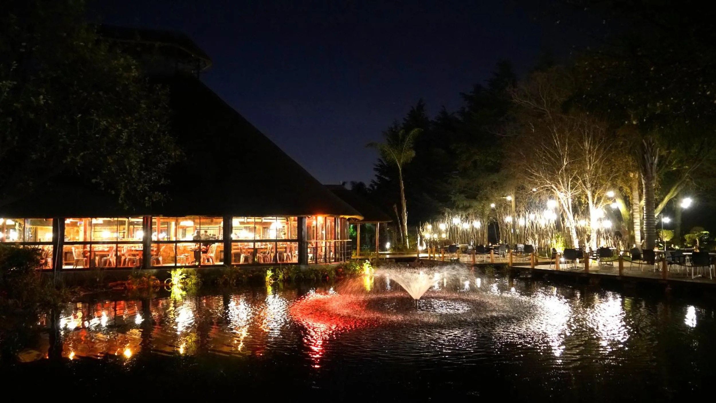 Restaurant/places to eat in Birchwood Hotel and OR Tambo Conference Centre