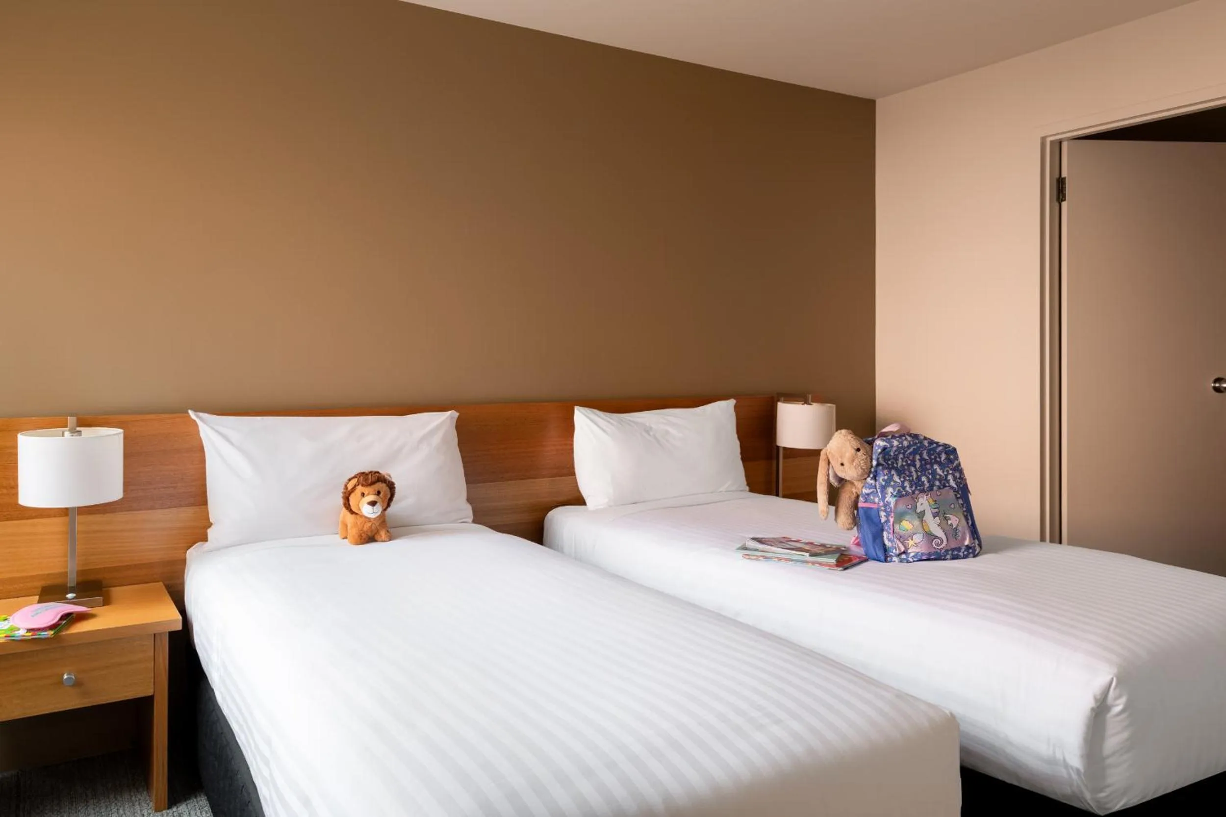 Bedroom, Bed in The Old Woolstore Apartment Hotel