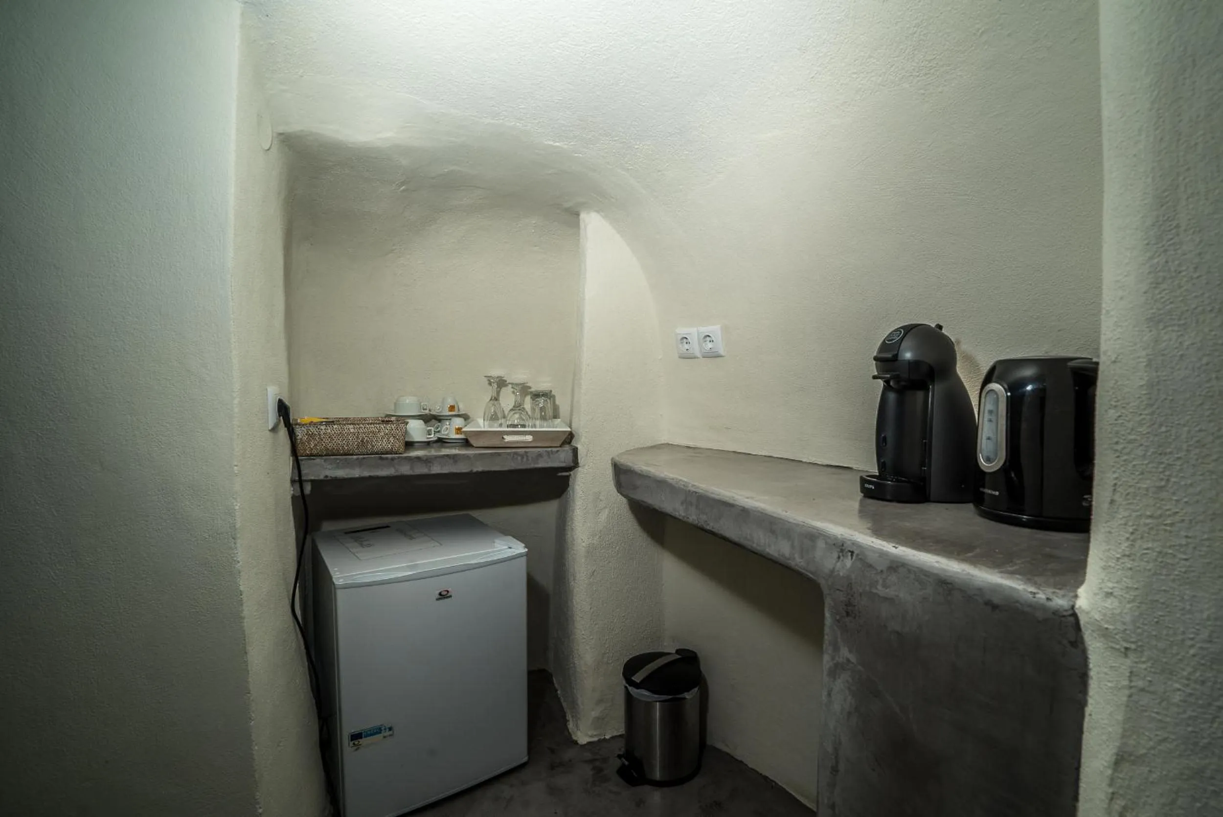 Coffee/tea facilities in Kaleidoscope Cave Houses