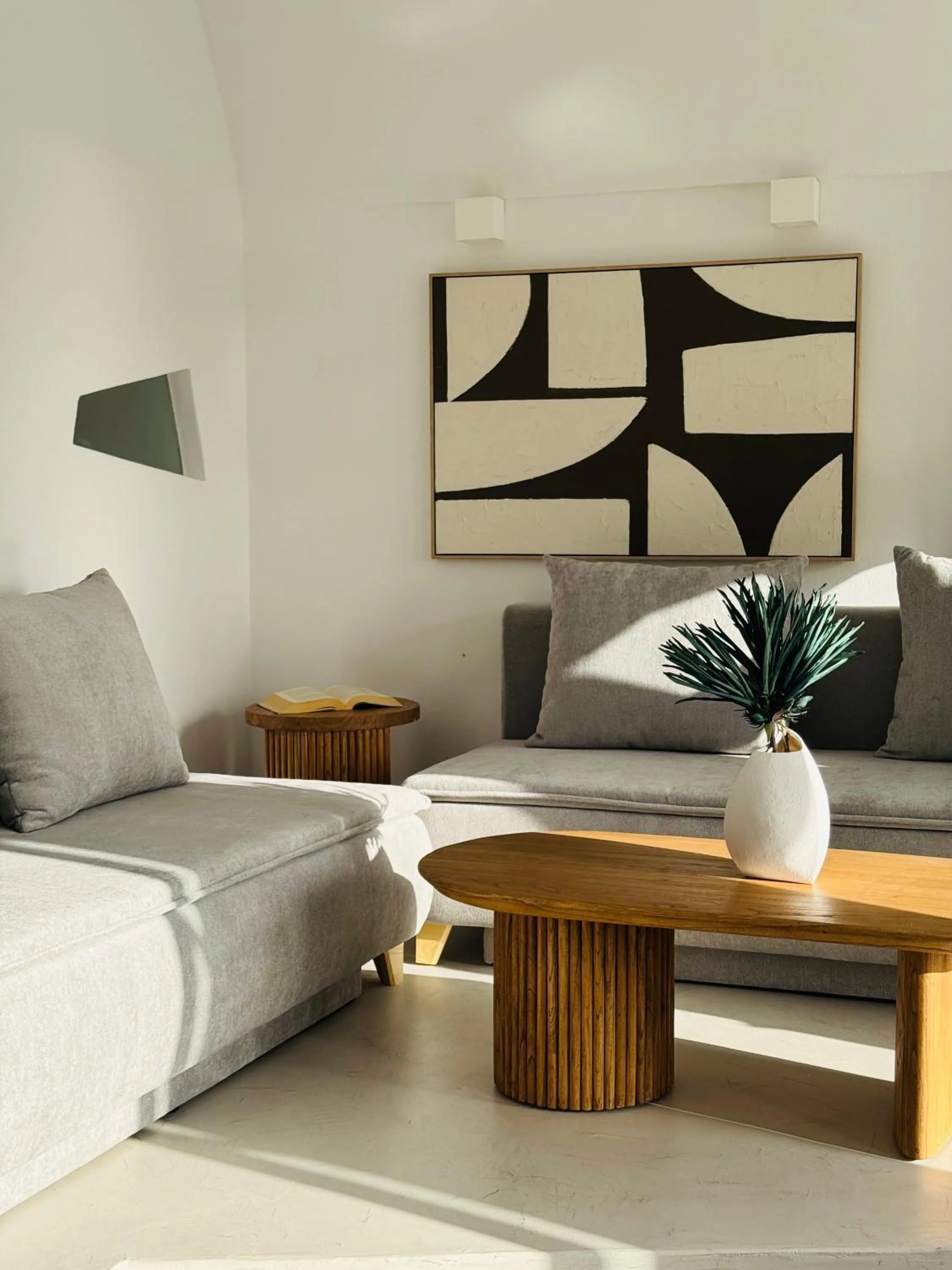 Bed in Kaleidoscope Cave Houses