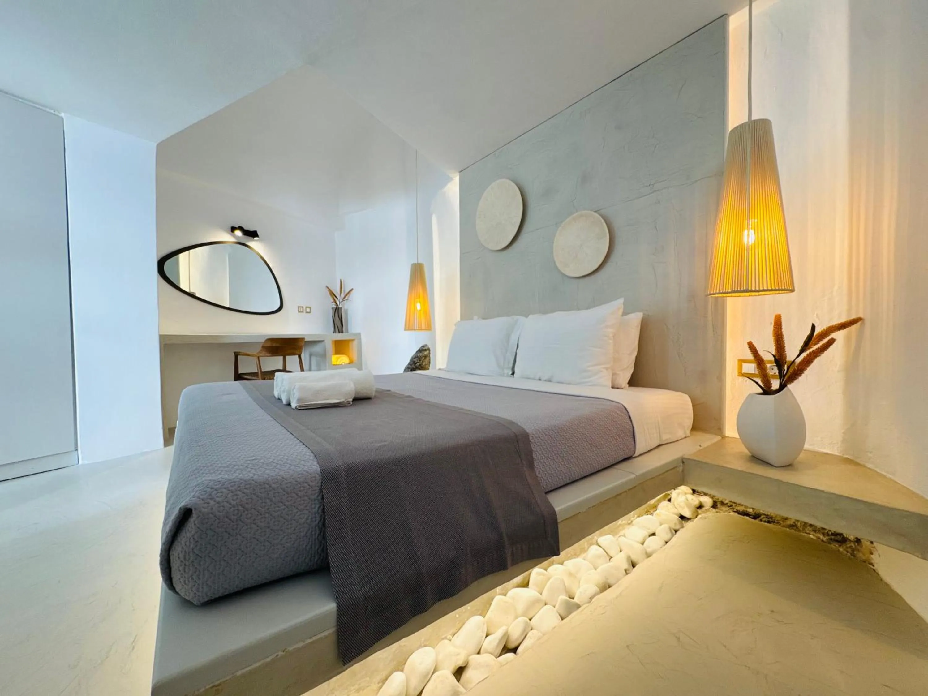 Bed in Kaleidoscope Cave Houses