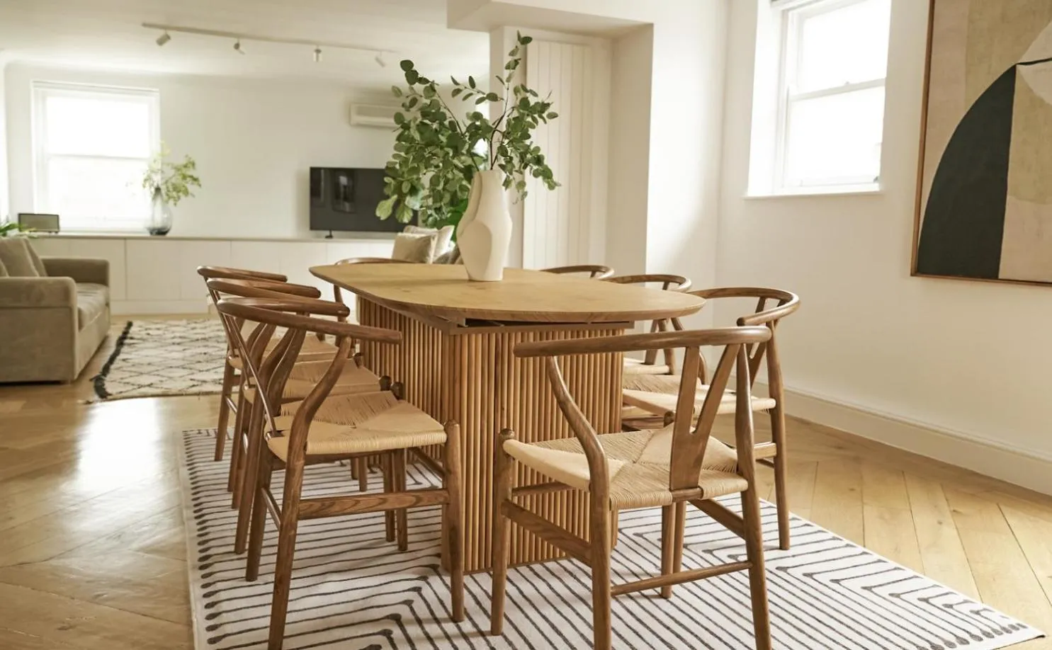 Europa House Apartments