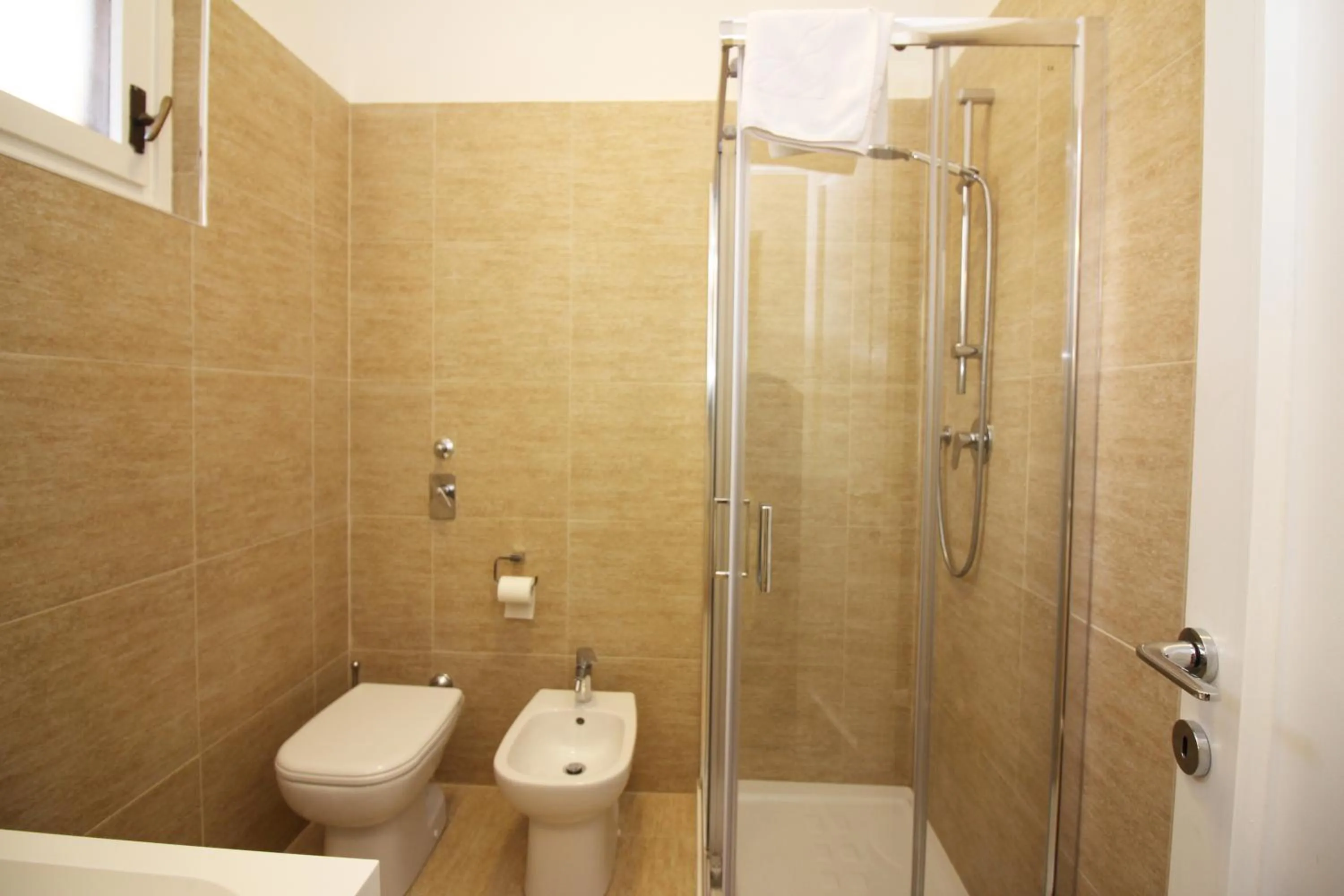 Shower in Brera - Fiori Chiari Charme Apartment