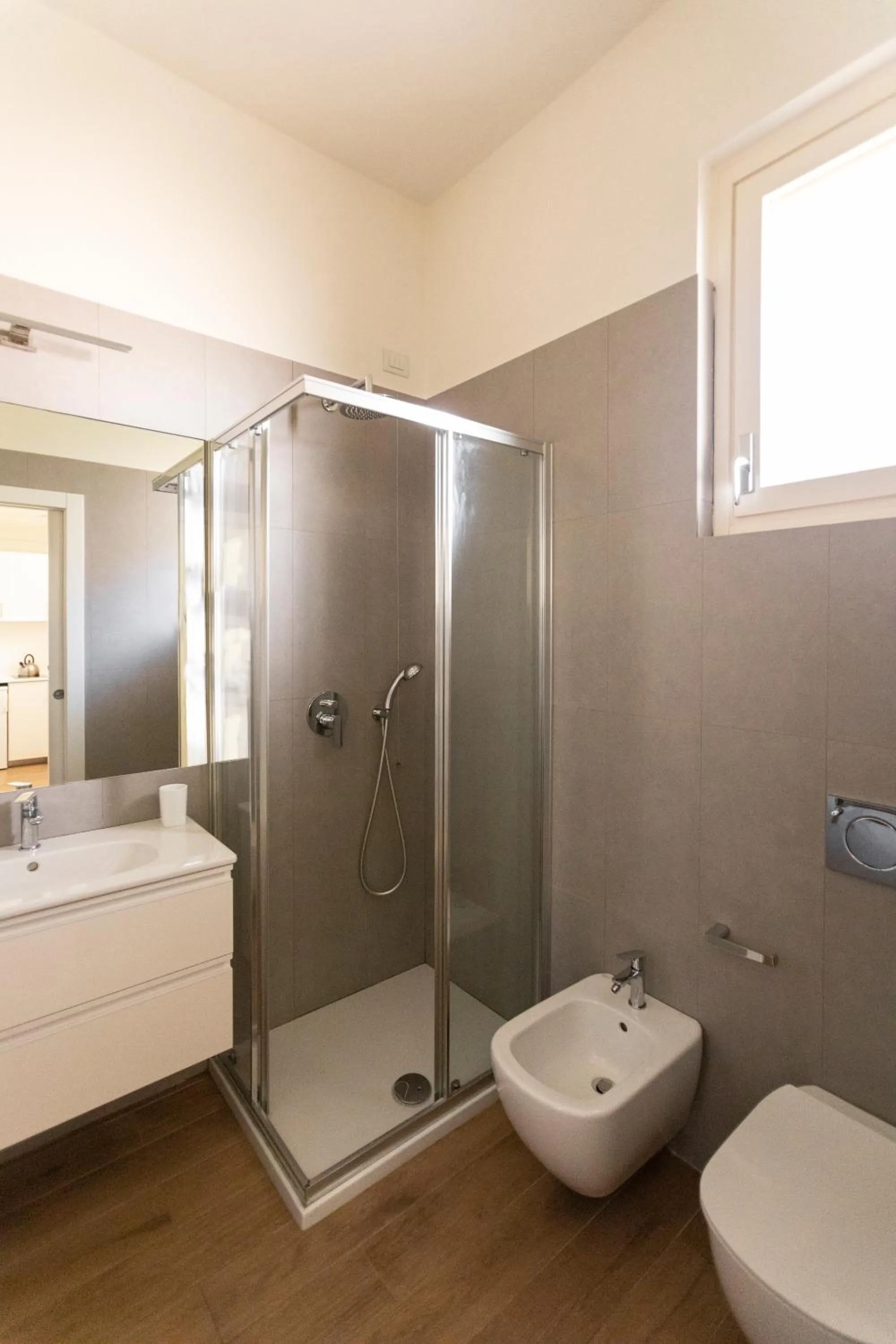 Shower in Brera - Fiori Chiari Charme Apartment