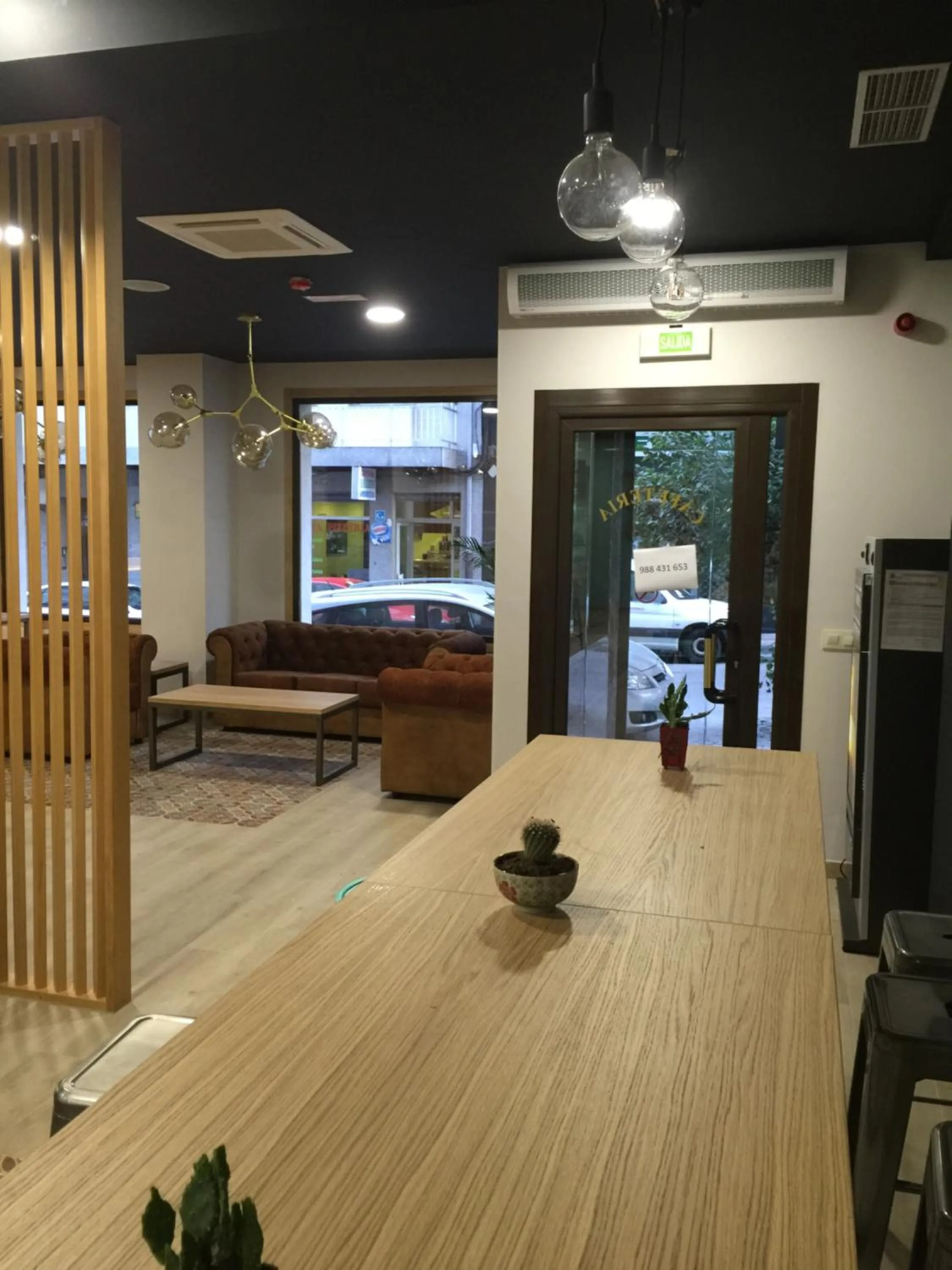 Lounge or bar in Hotel Celanova