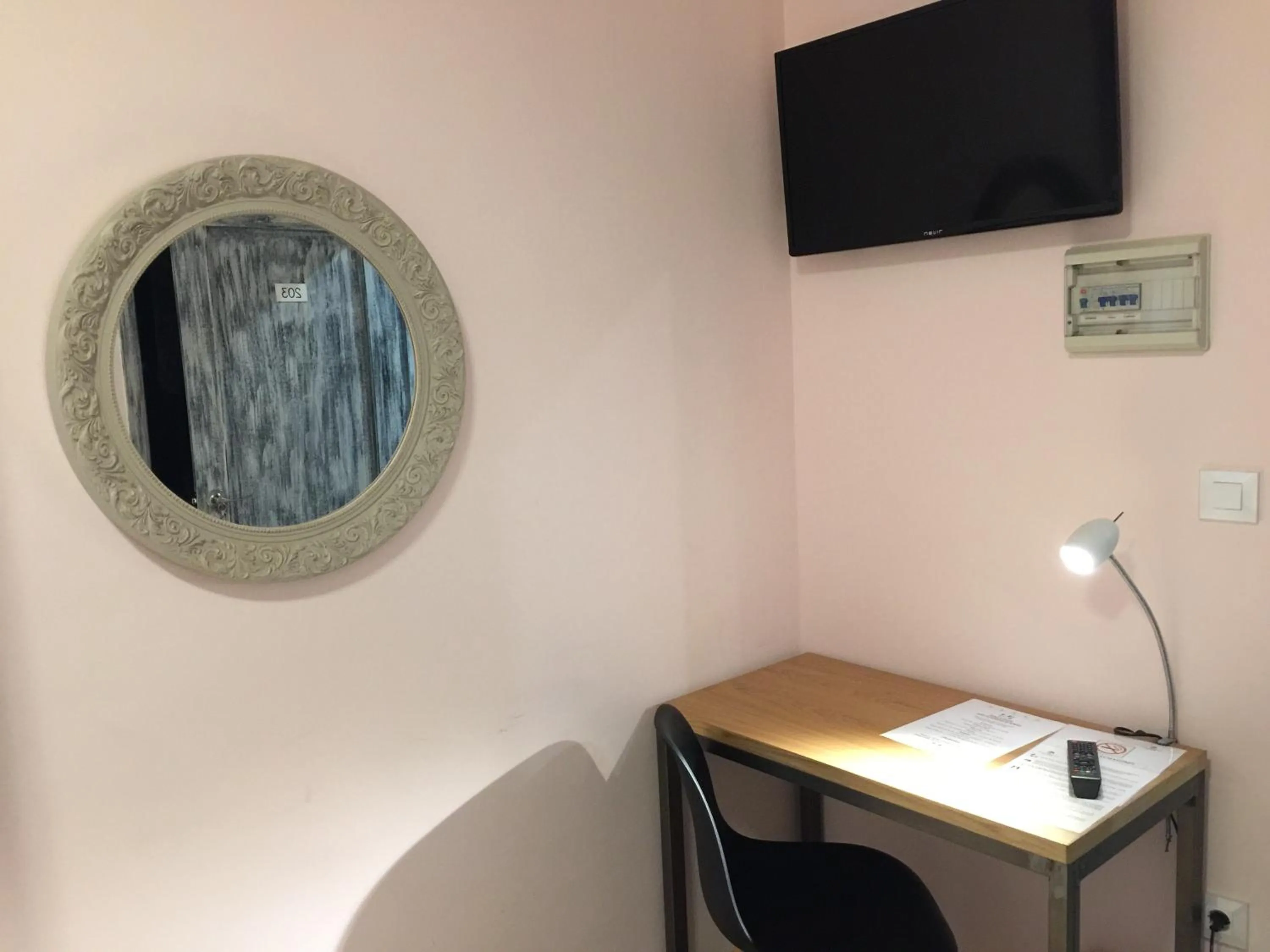 TV and multimedia in Hotel Celanova