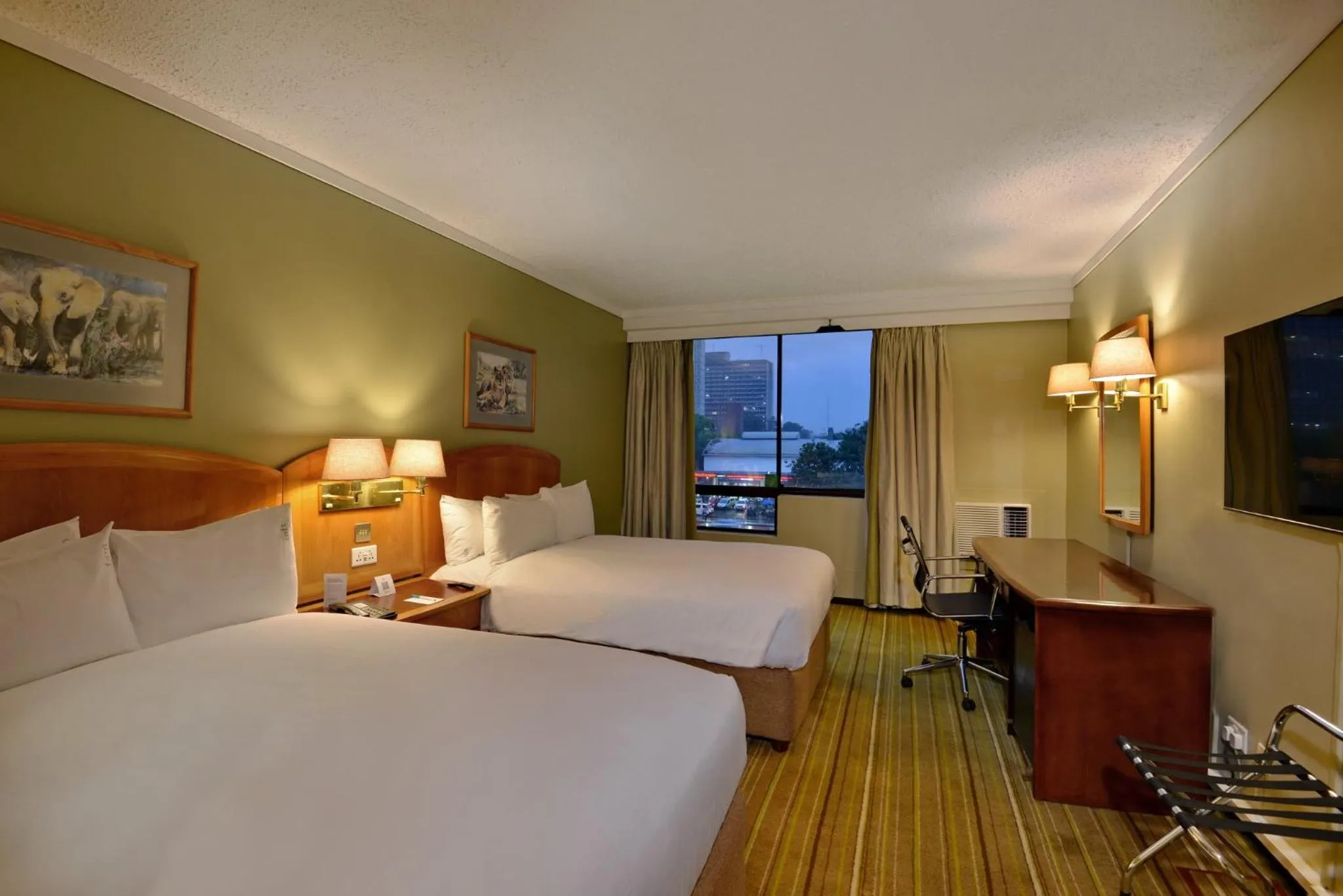 Photo of the whole room, Bed in Holiday Inn - Harare by IHG