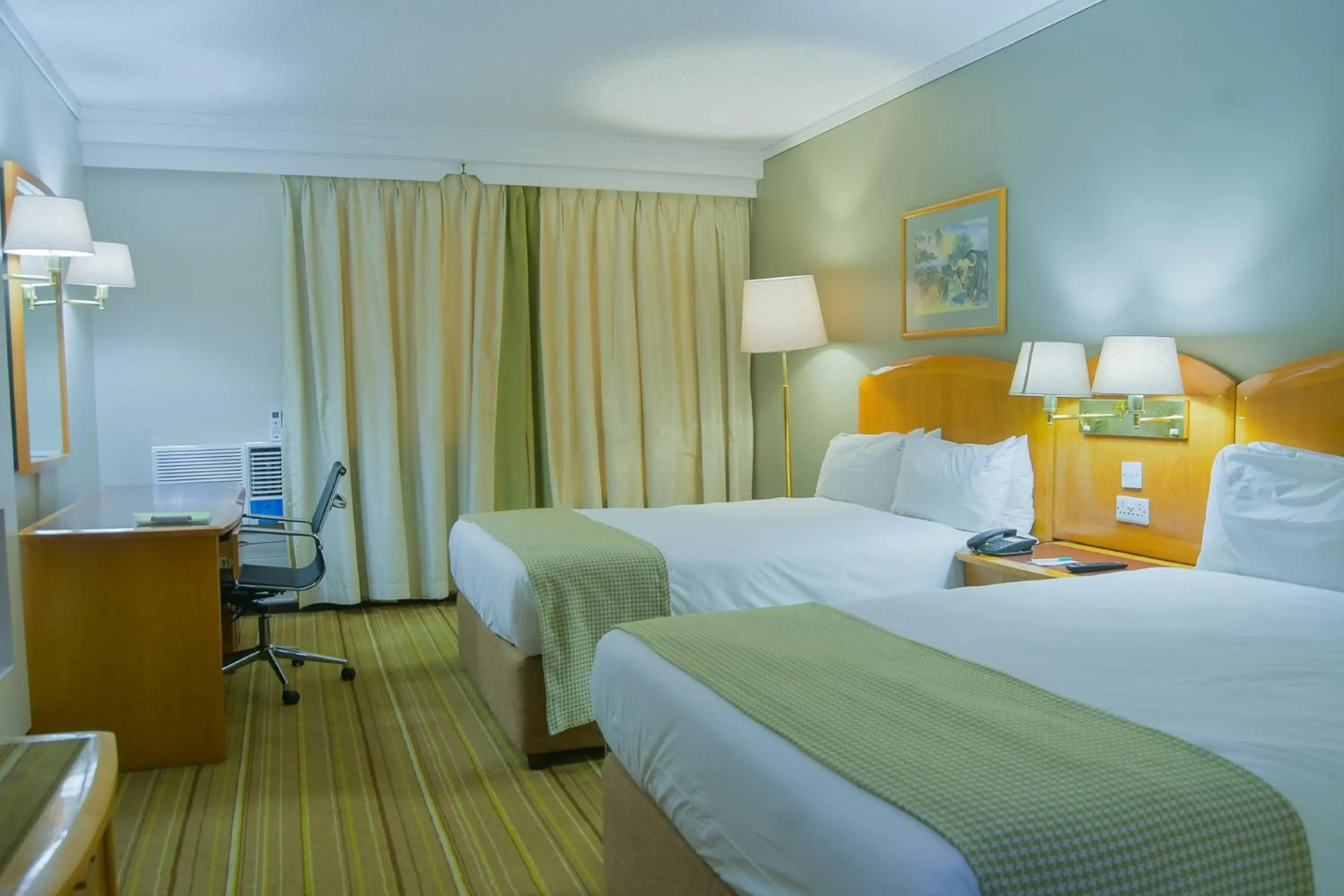 Photo of the whole room, Bed in Holiday Inn - Harare by IHG
