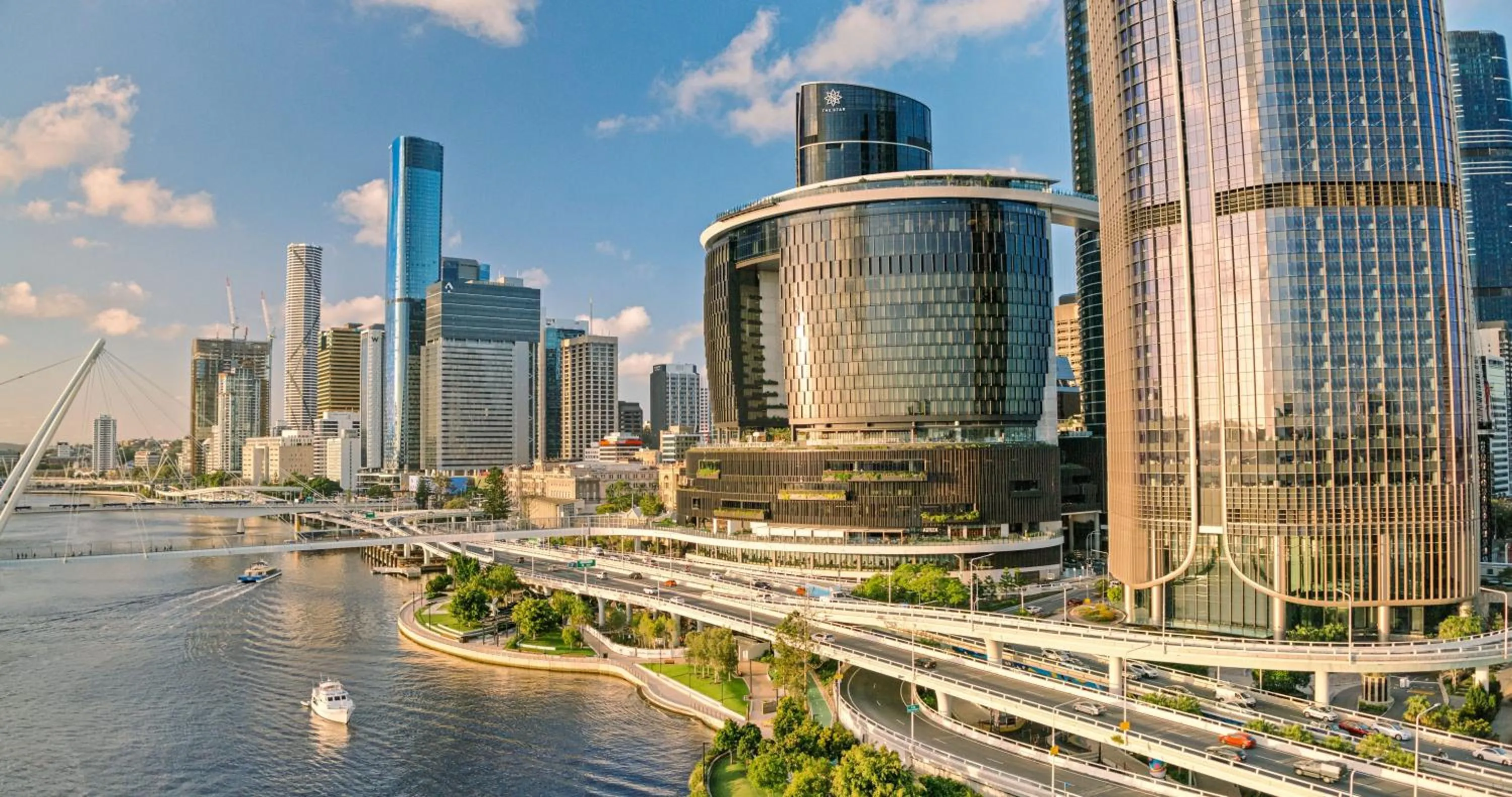 Area and facilities in Cosmo Apartment Hotel