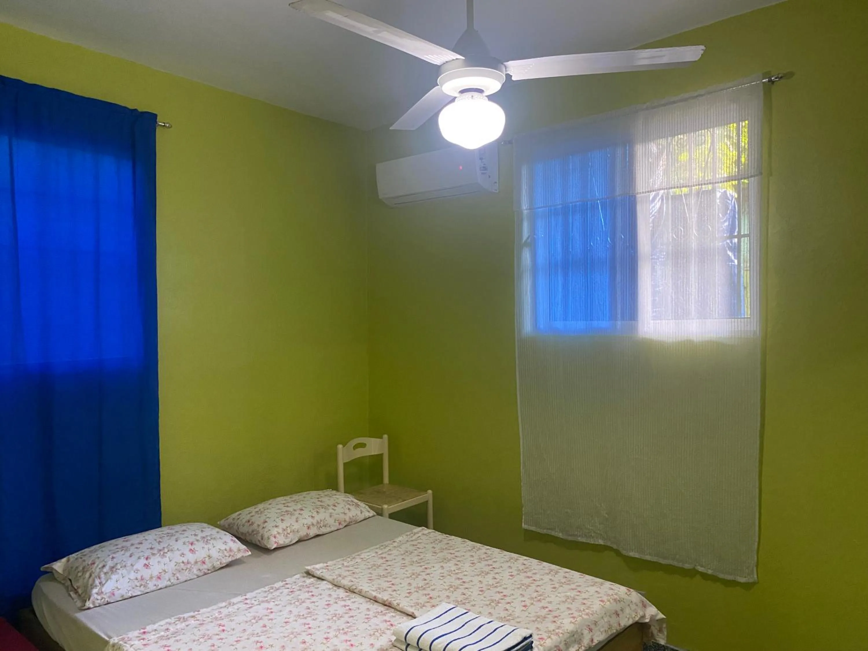 Bedroom, Bed in Casa Azul - Apartment